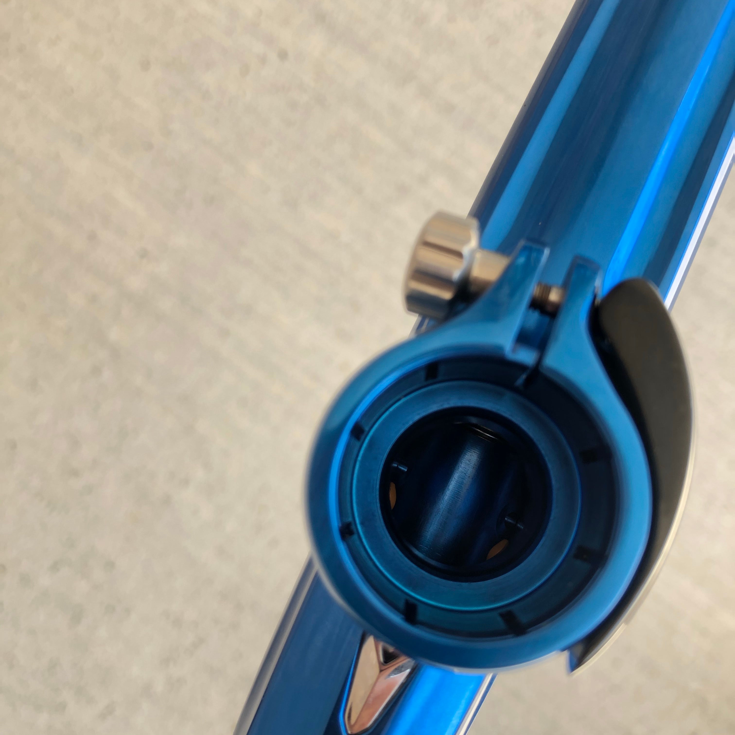 Used DLX Luxe X Paintball Gun - Polished Blue