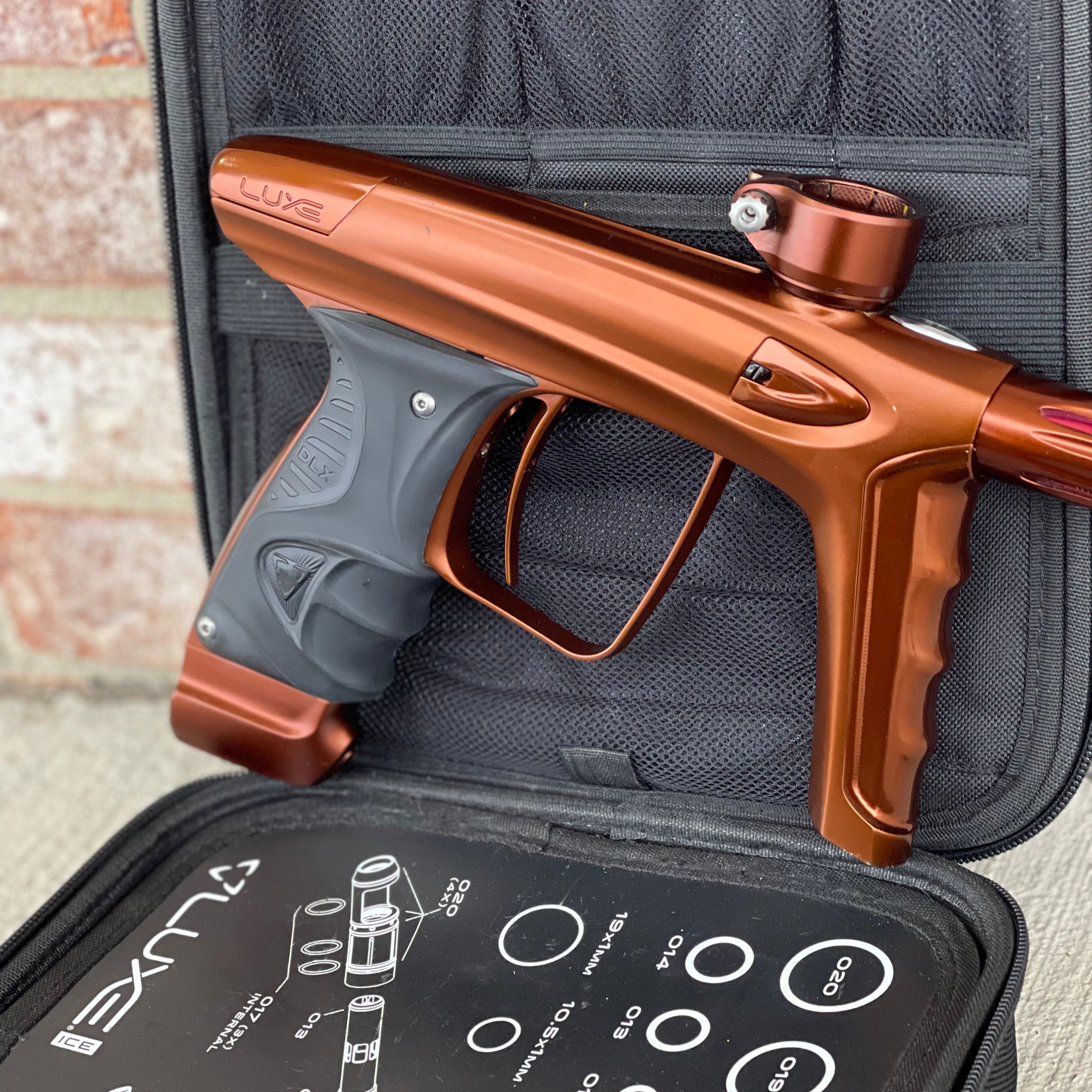 Used DLX Luxe Ice Paintball Gun - Dust Brown/Polished Brown