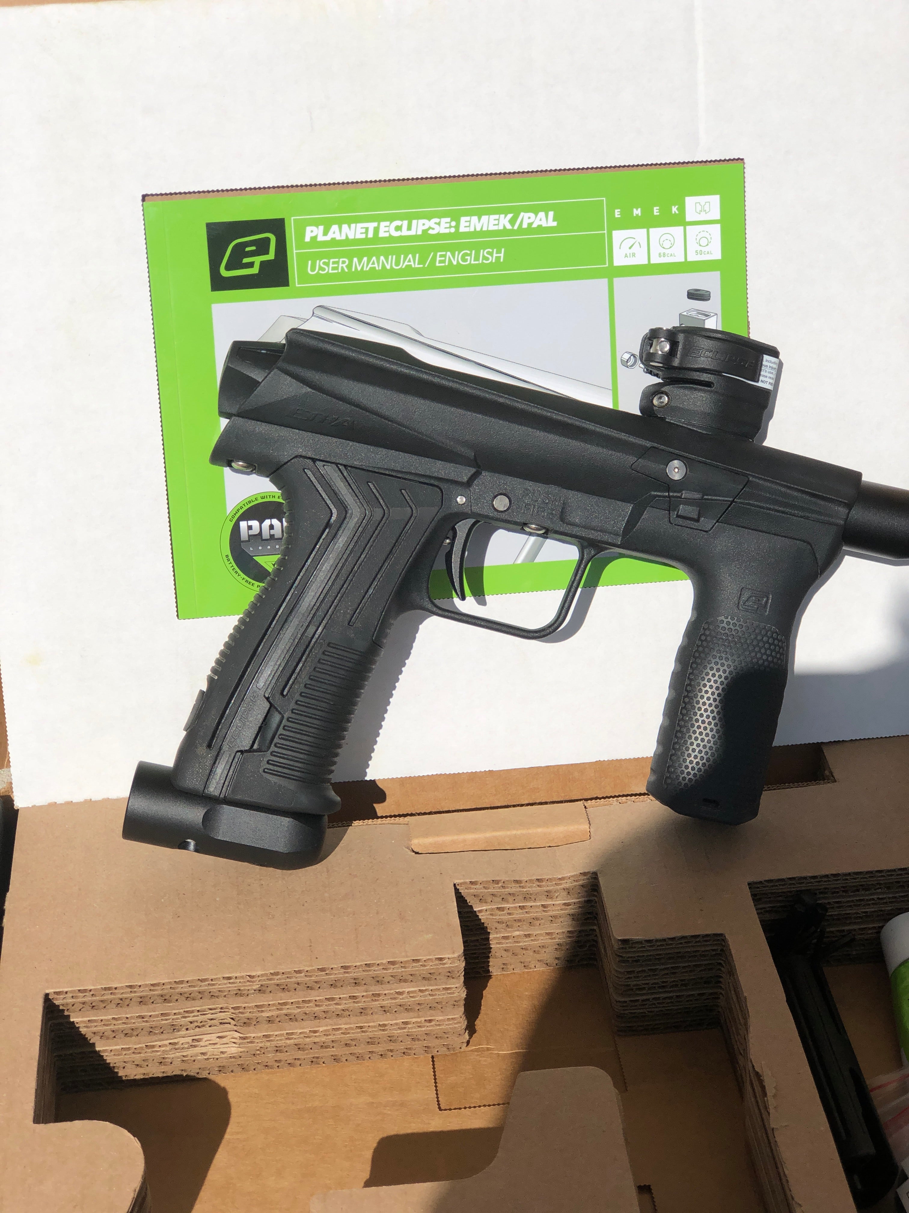 Used Planet Eclipse Emek Paintball Gun