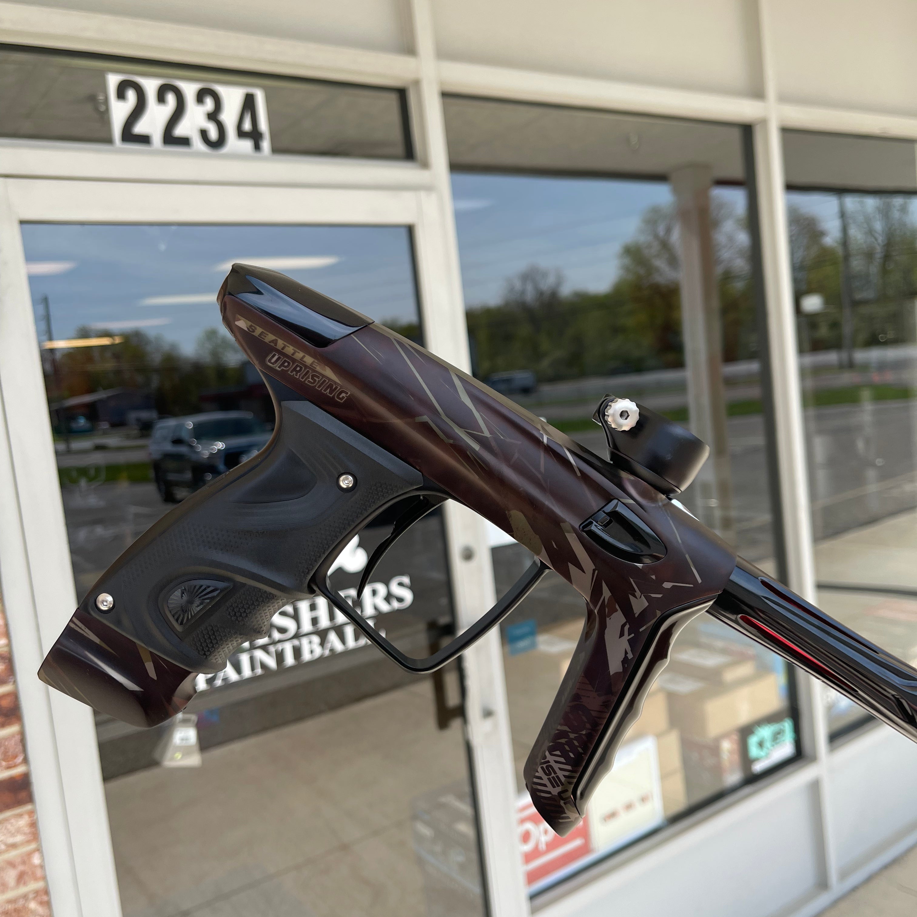 DLX Luxe TM40 Paintball Gun - LE Seattle Uprising (ONLY 12 MADE)