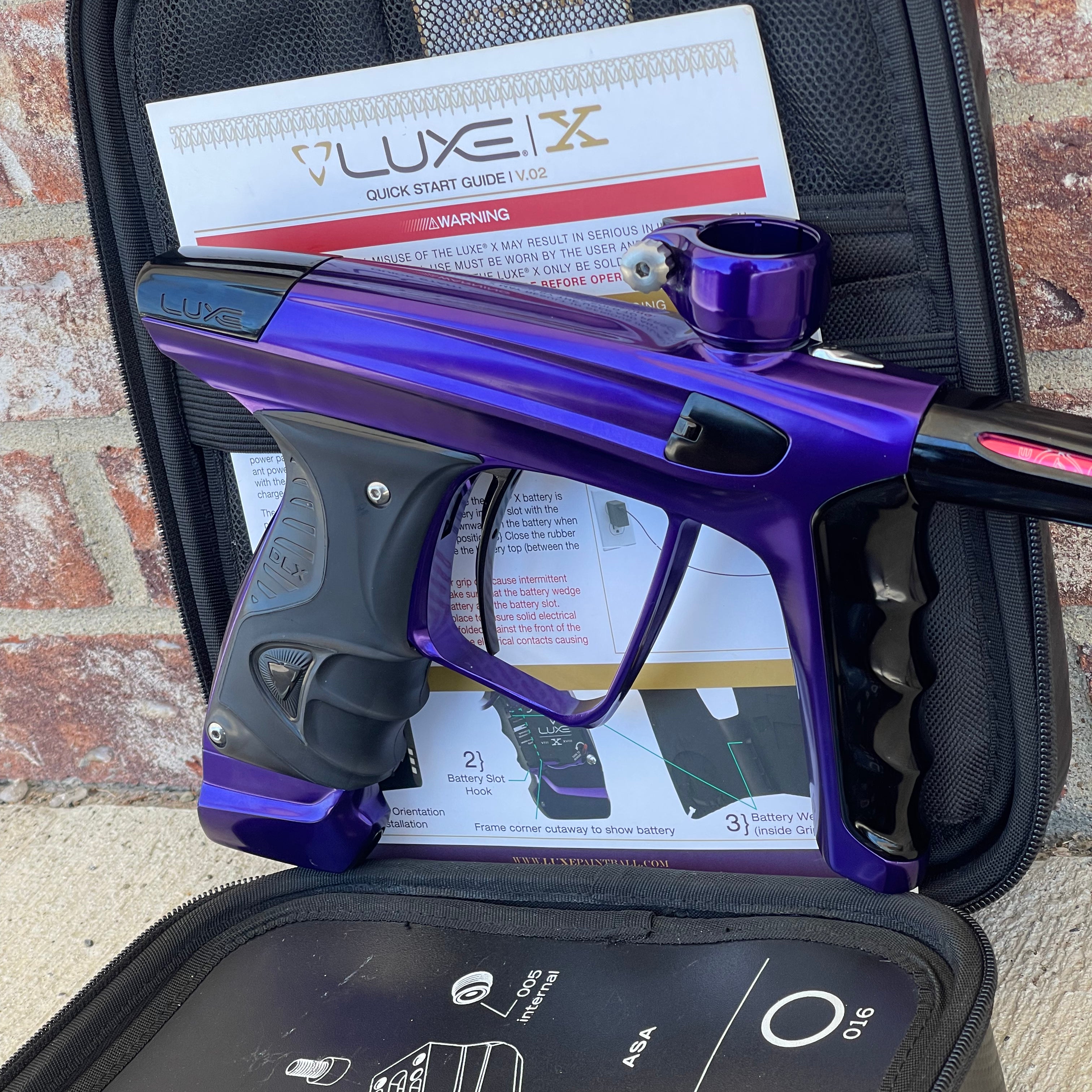 Used DLX Luxe X Paintball Gun - Gloss Purple / Gloss Black