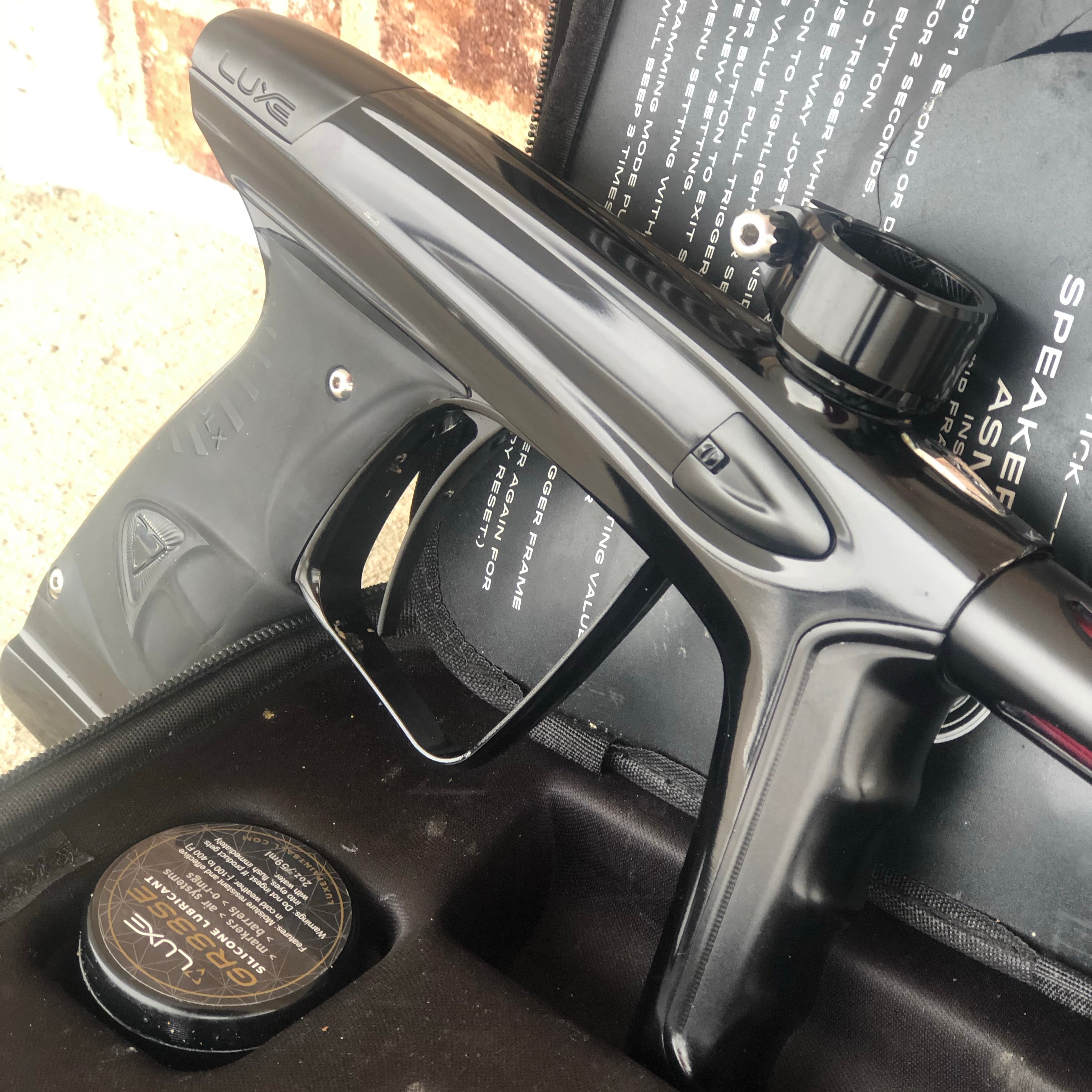 Used DLX Luxe Ice Paintball Marker - Gloss Black/Dust Black