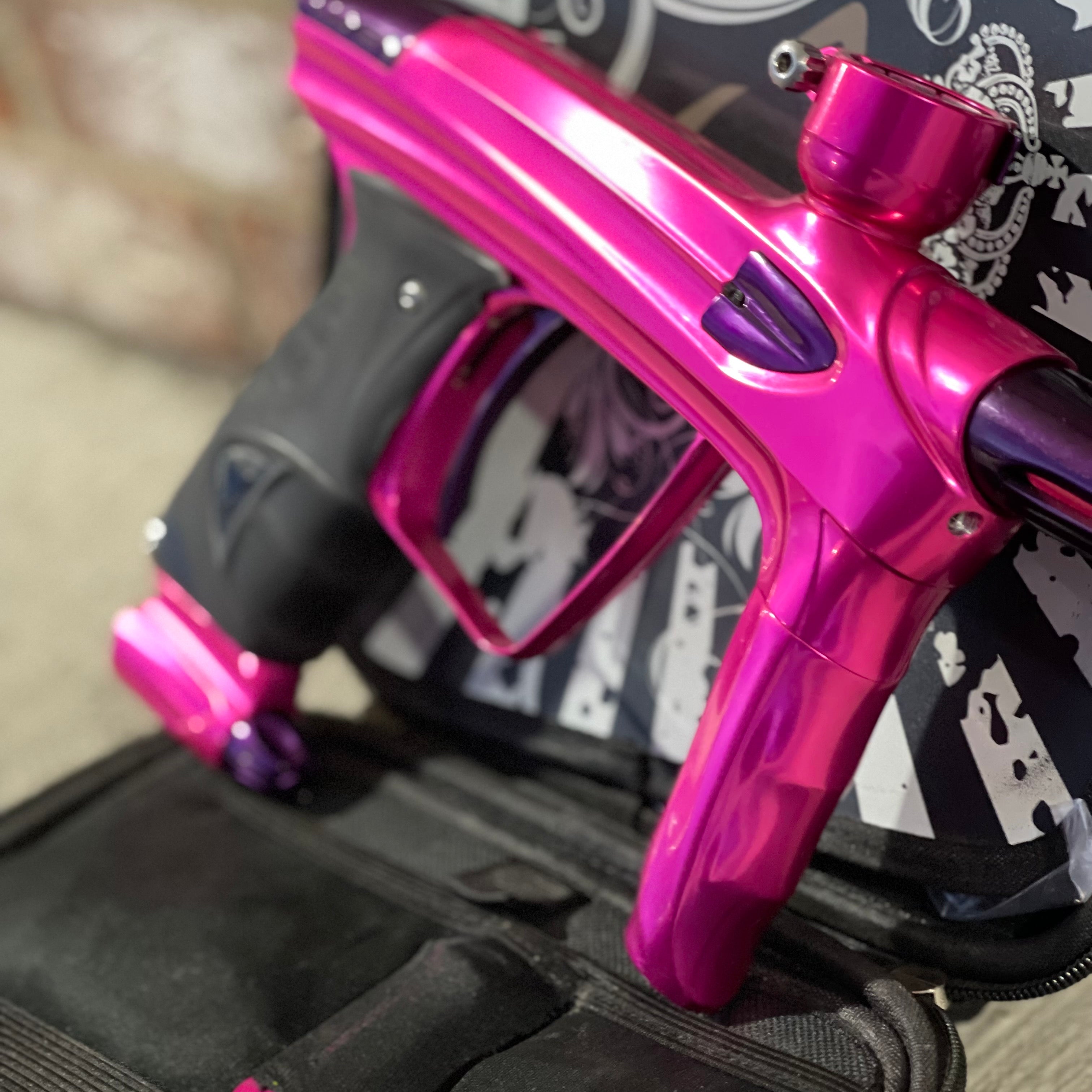 Used DLX Luxe 2.0 Oled Paintball Gun - Pink / Purple