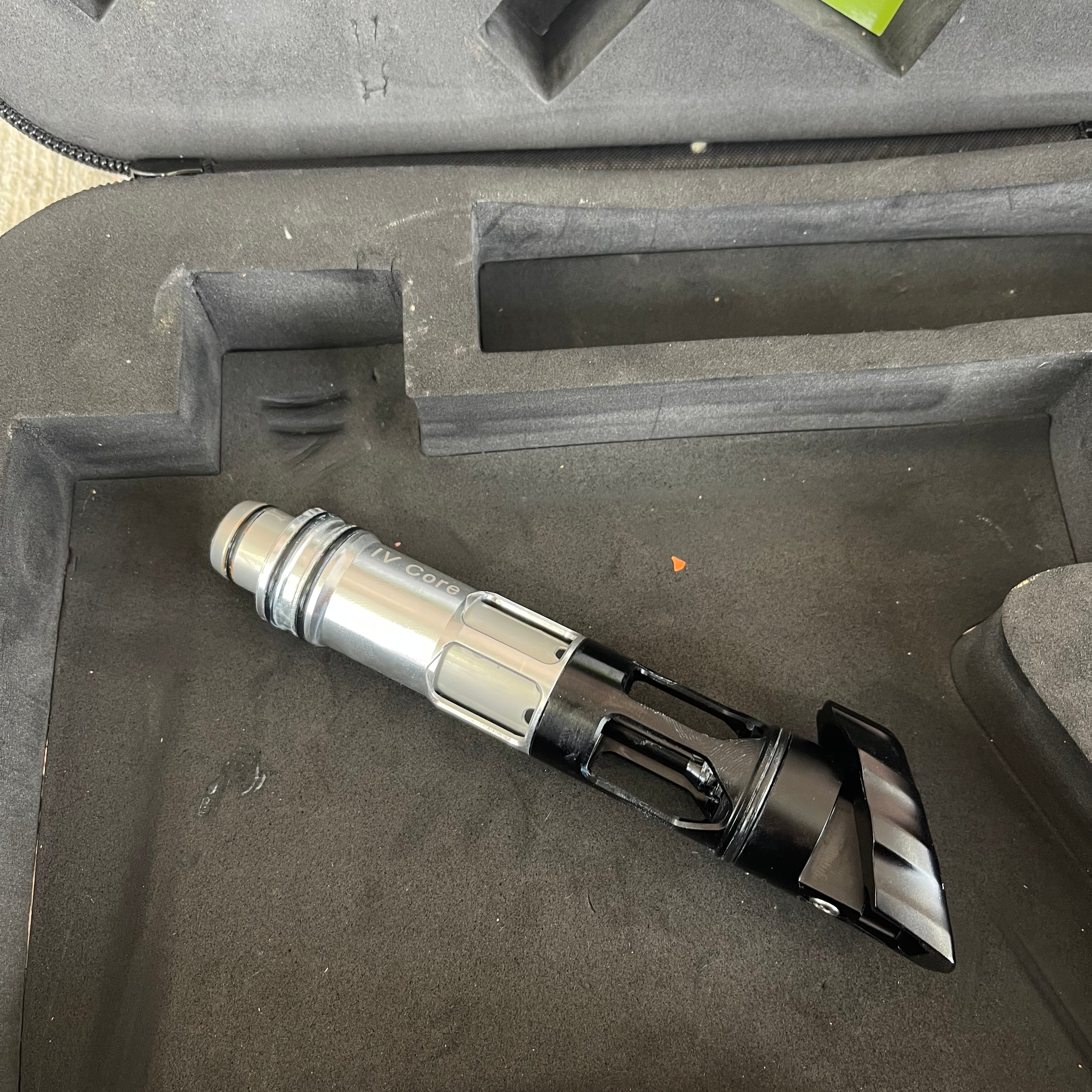 Used Planet Eclipse Cs1.5 Paintball Gun - LE Gunslinger #5 w/ 3 Core FL Tips and Matching Carbon Fiber FL Barrel