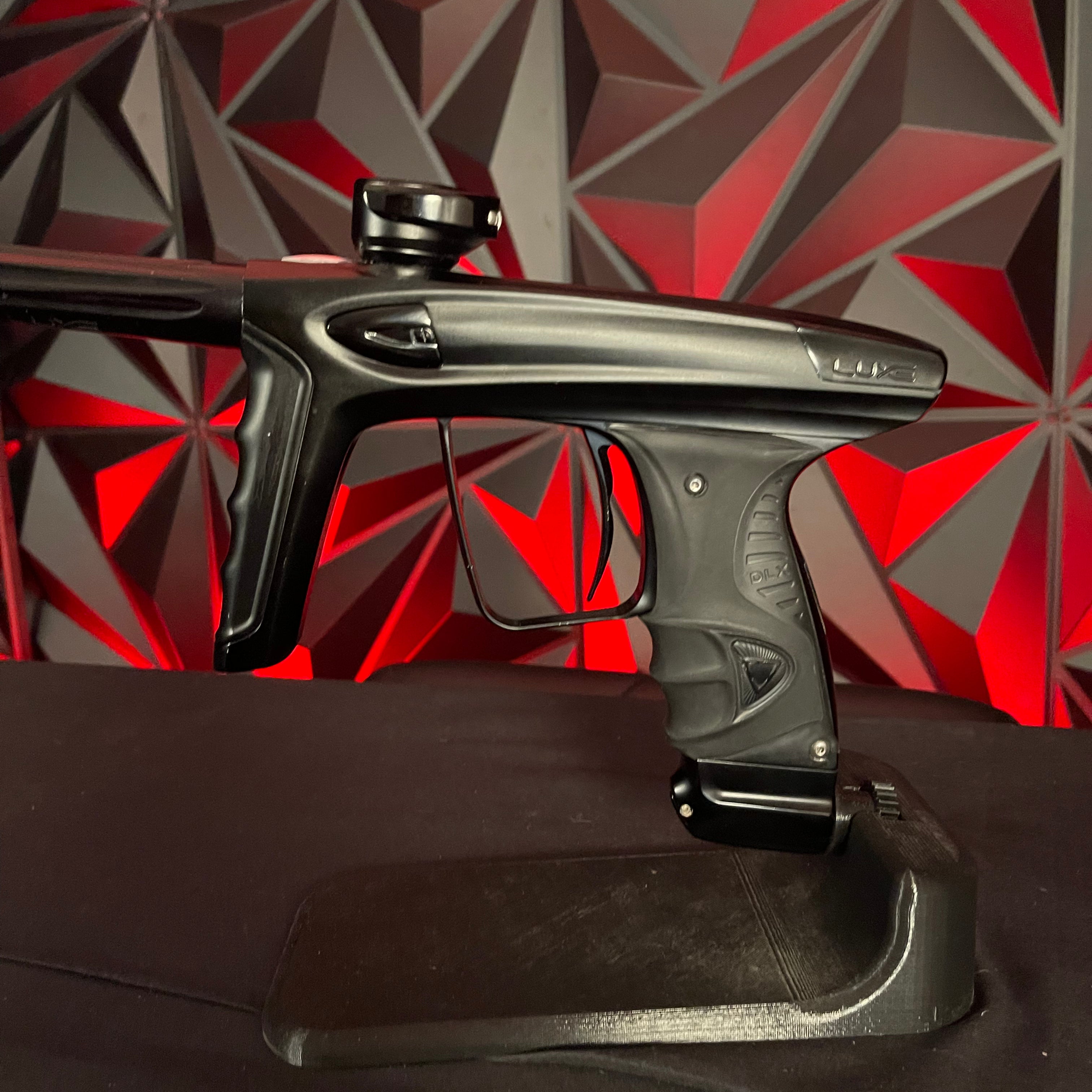Used DLX Luxe Ice Paintball Gun - Dust Black