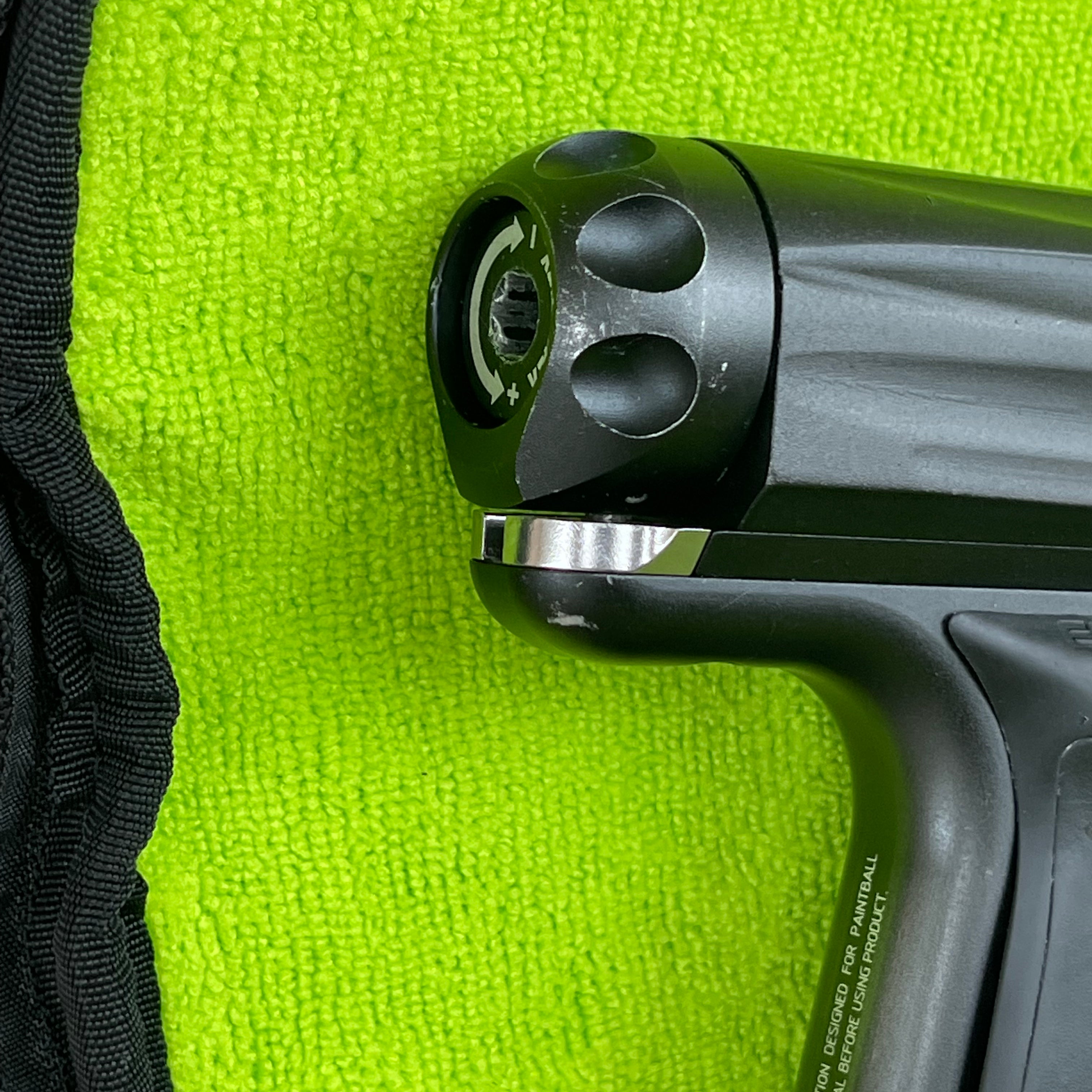 Used Empire Axe Paintball Gun - Black w/ Low rise Feedneck & Exalt Case