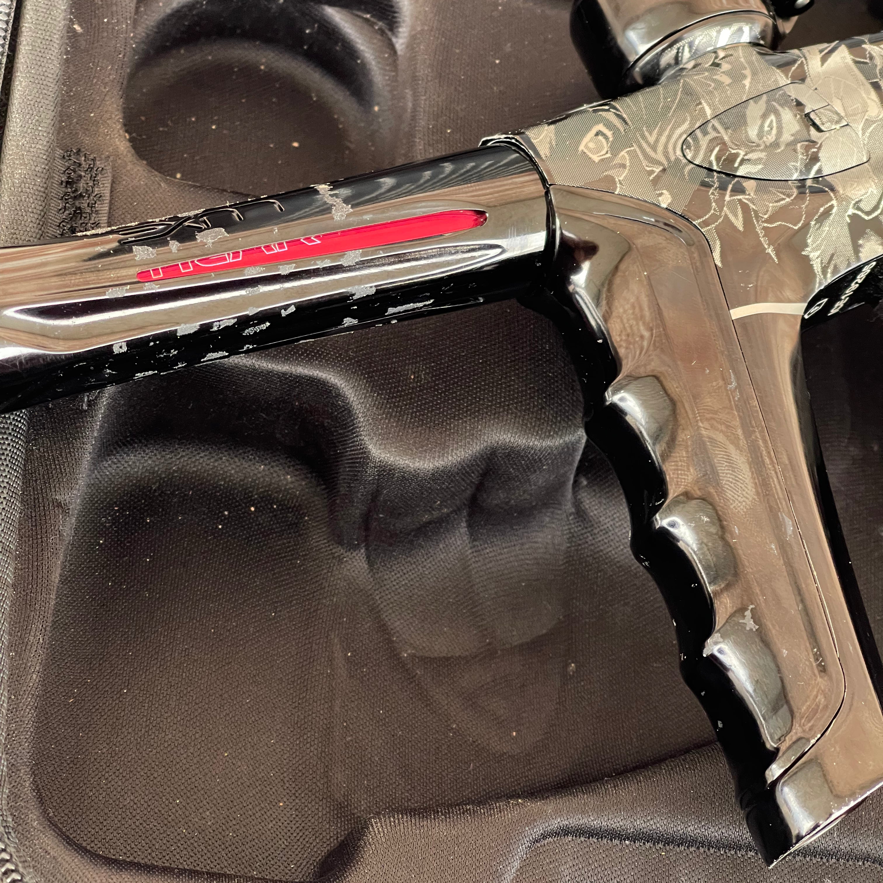 Used DLX Luxe Ice Paintball Gun - Black w/ Laser Engraving