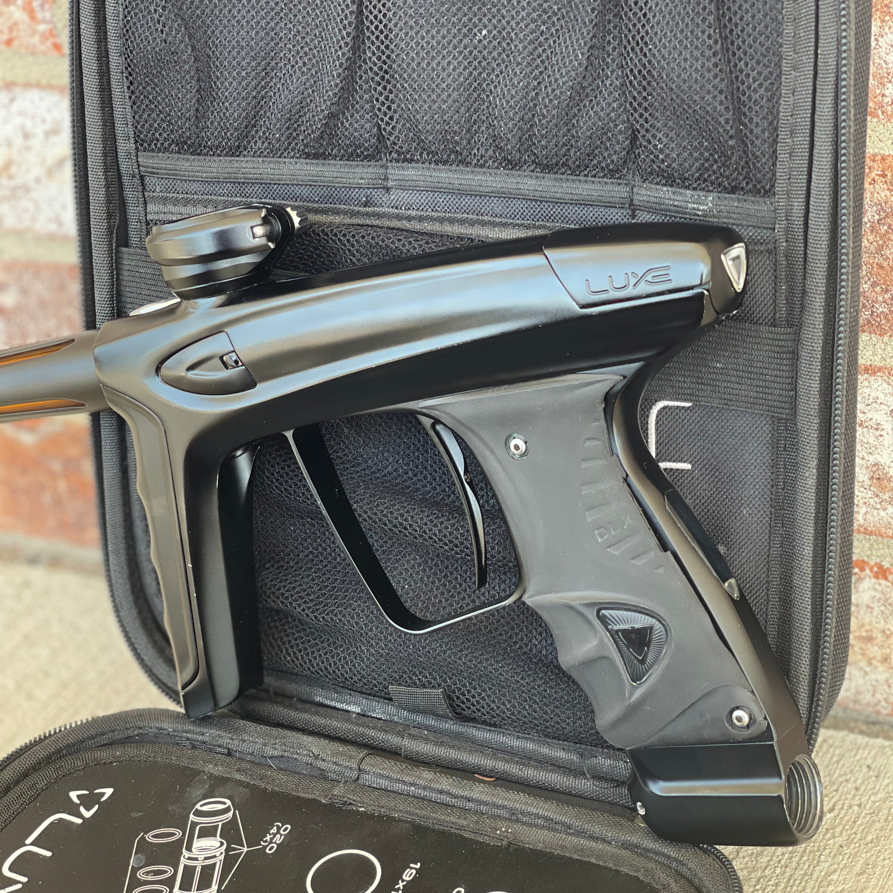 Used DLX Luxe Ice Paintball Gun - Dust Black w/ Encore Bolt