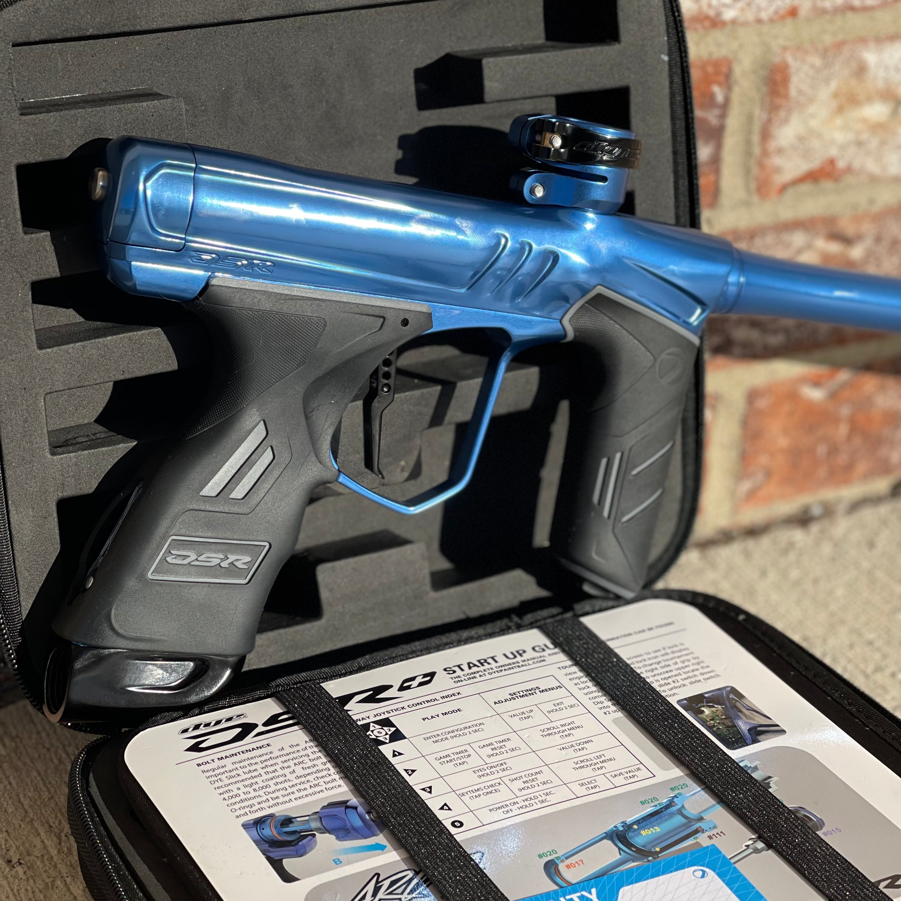 Used Dye DSR+ Paintball Gun - Deep Blue (Polished Blue/Polished Black)