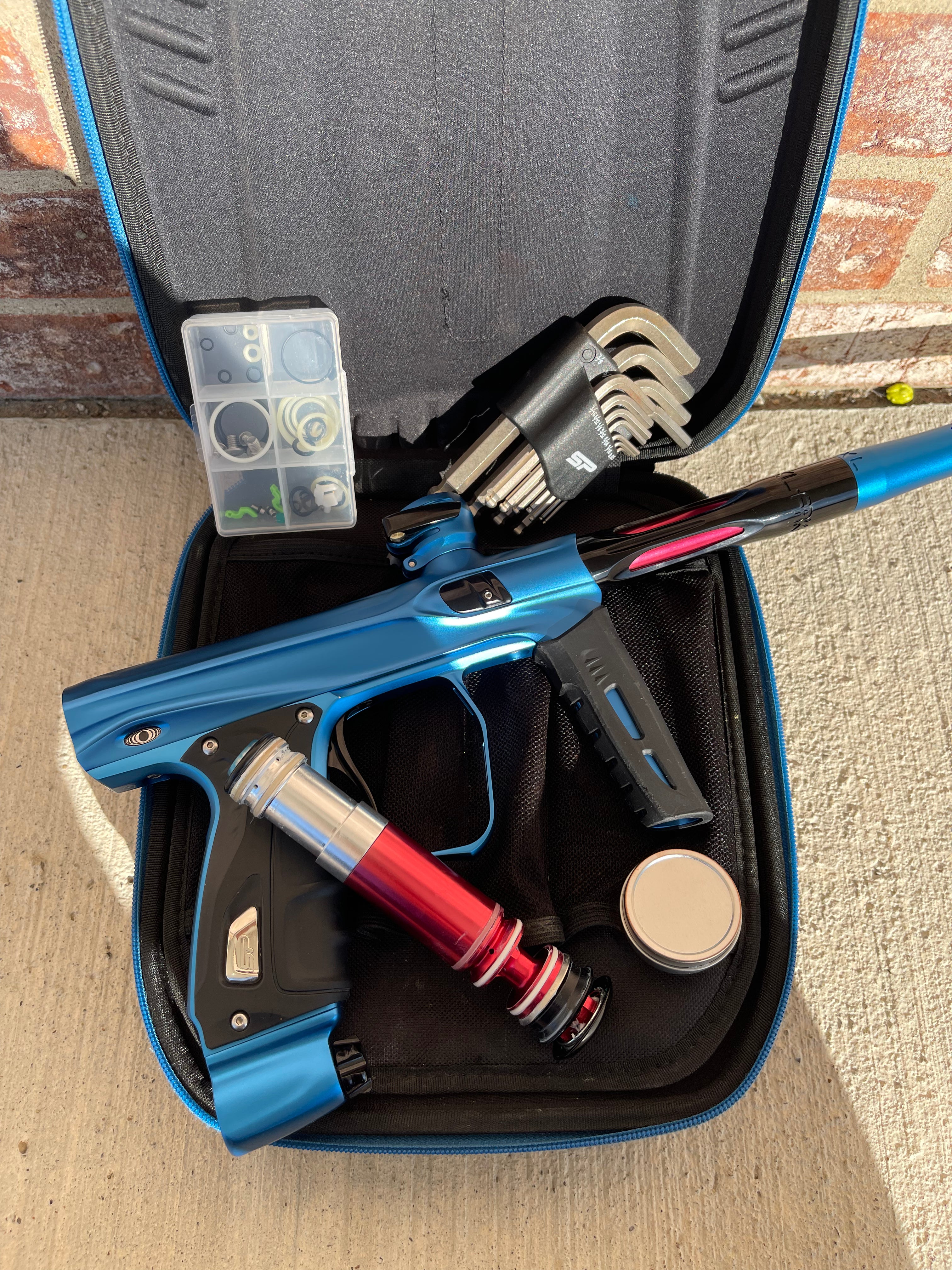 Used Shocker XLS Paintball Gun - Blue/Black