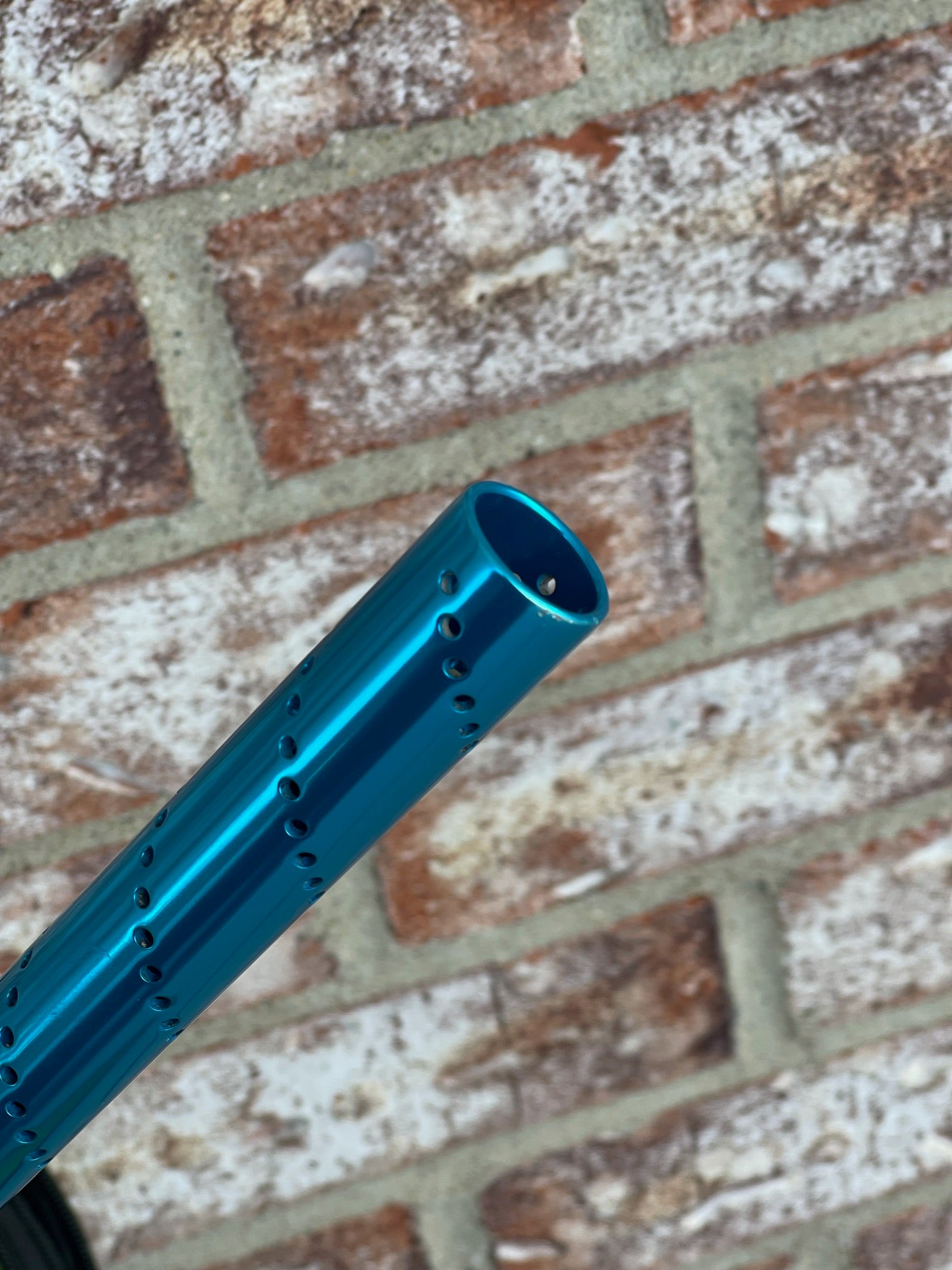 Used Shocker RSX Paintball Gun - Gloss Teal