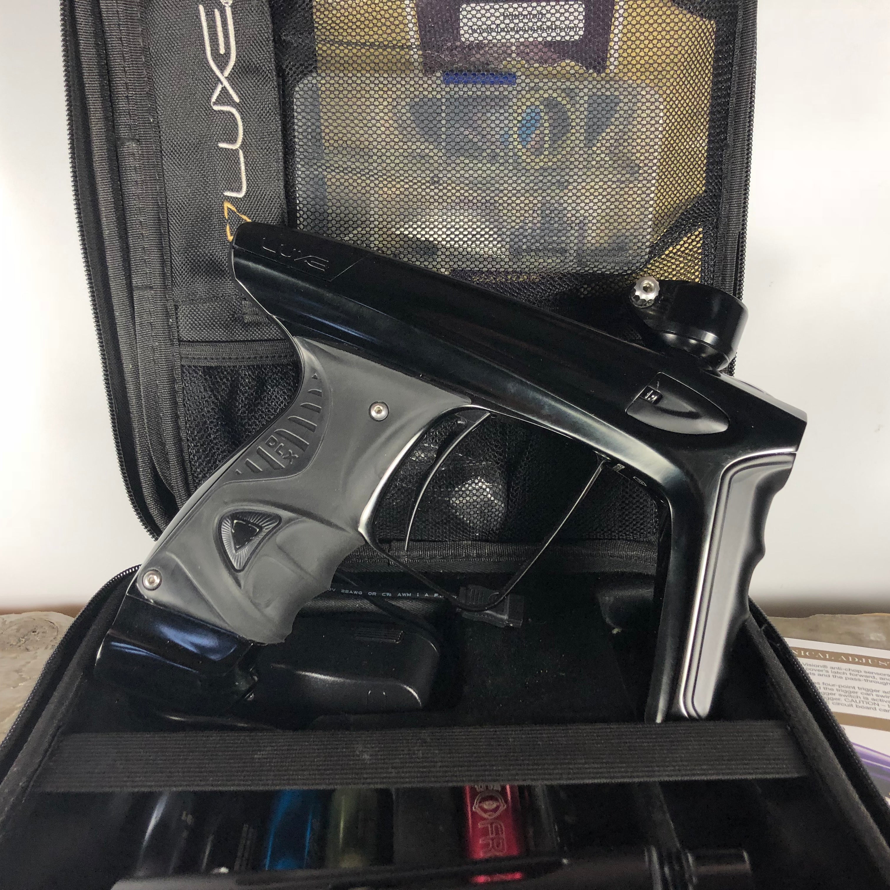 Used DLX Luxe Ice - Black on black