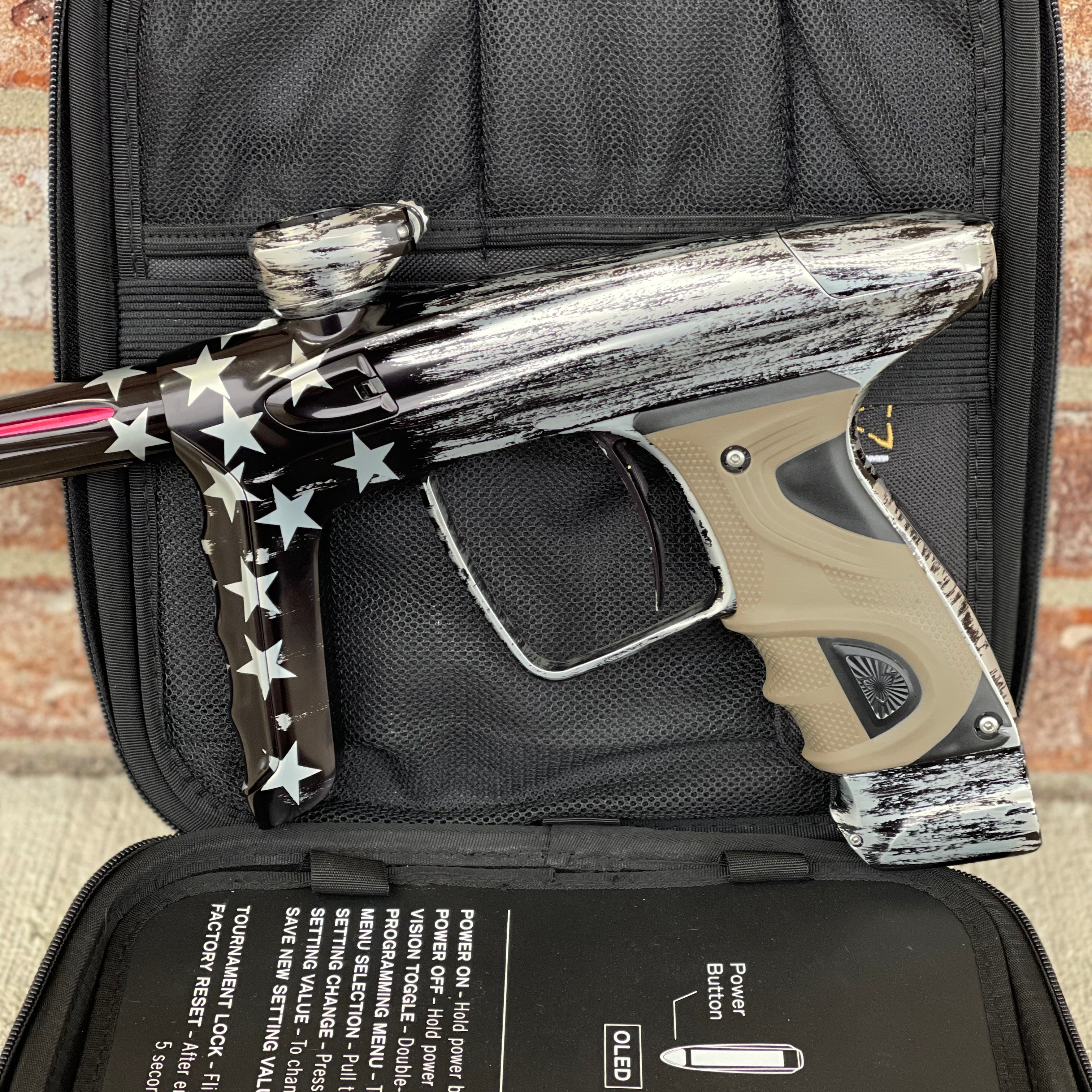 Used DLX Luxe TM40 Paintball Gun - Black Flag