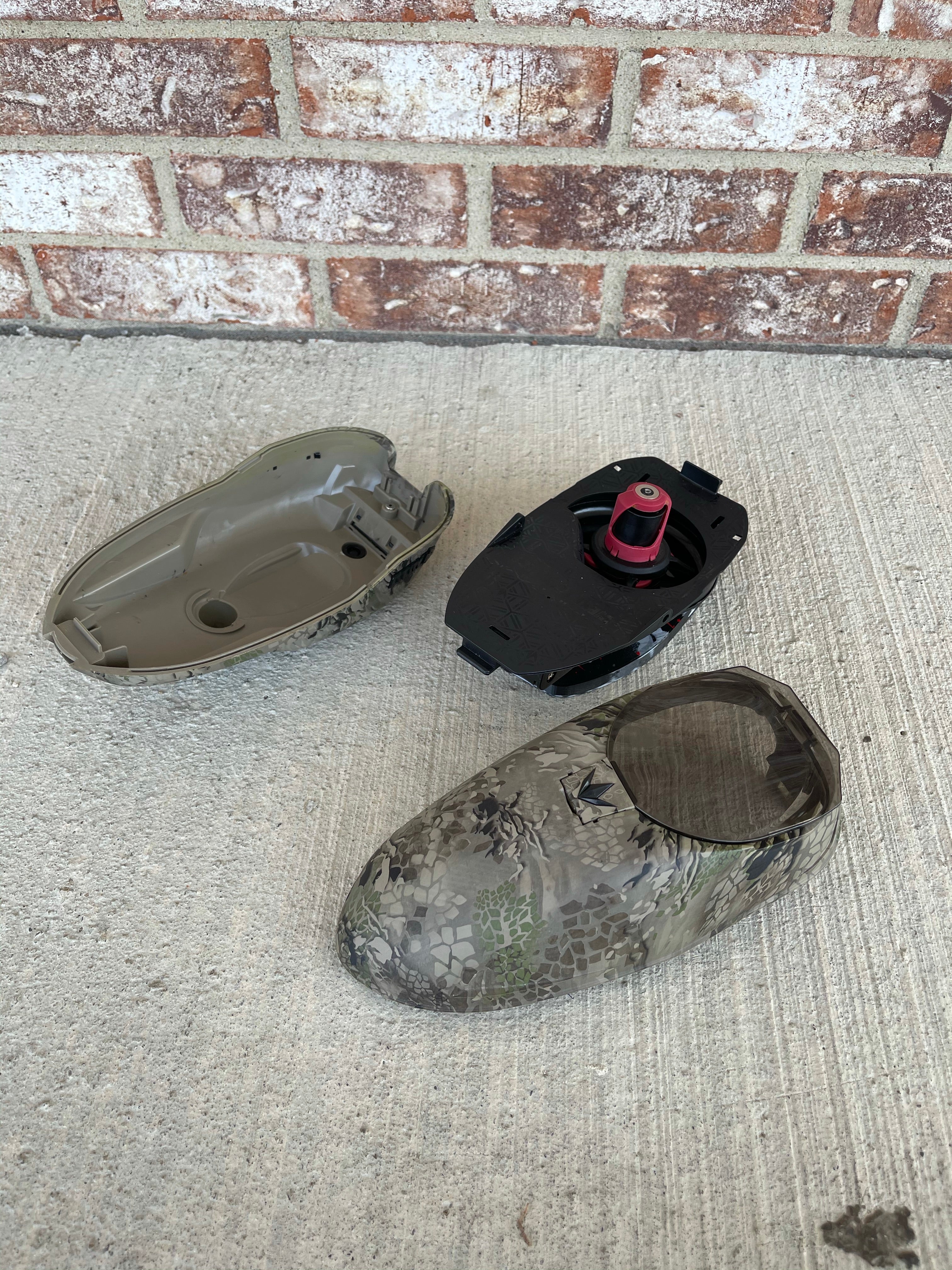 Used Bunker Kings CTRL Paintball Loader - Camo