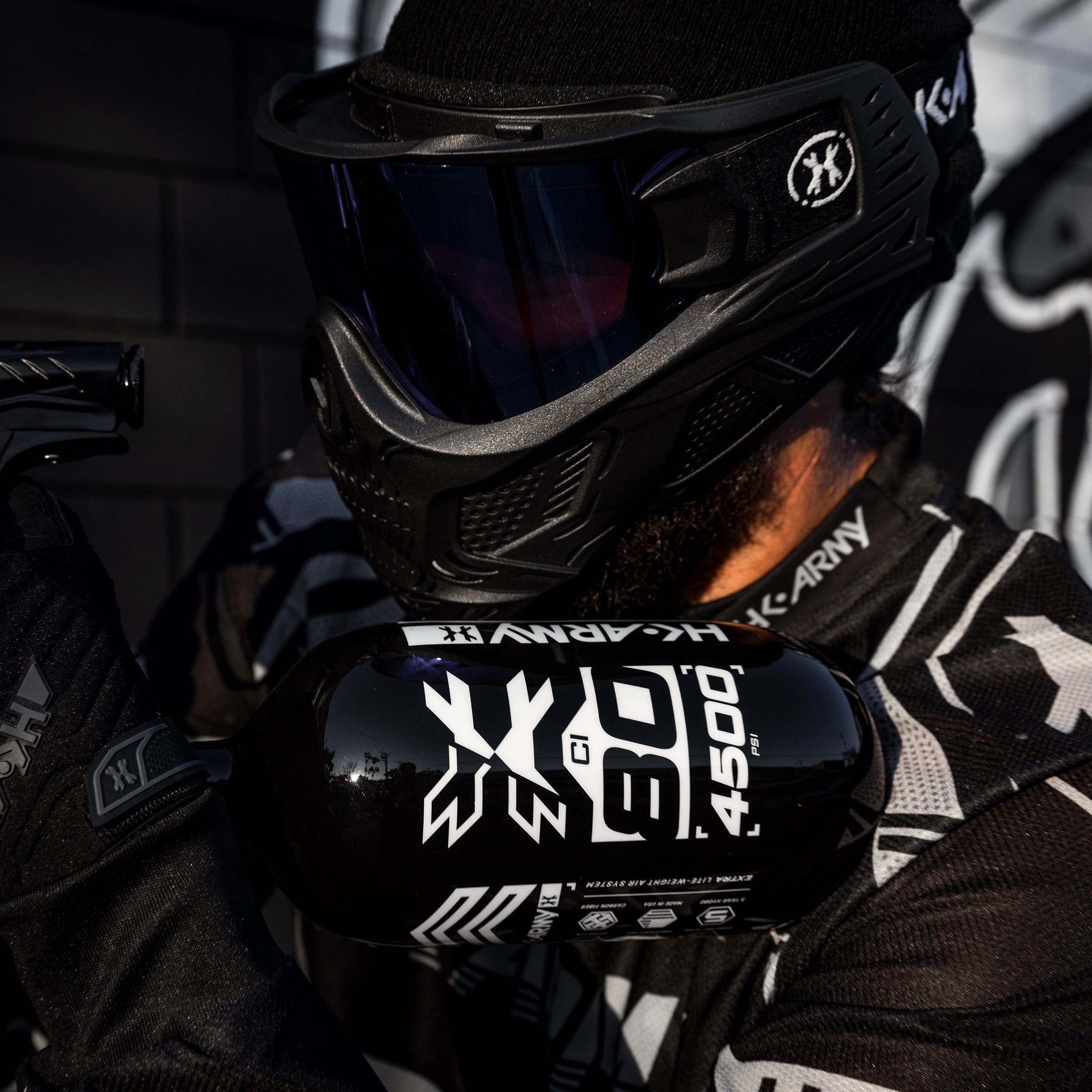 HK Army "Extra Lite" Carbon Fiber Tank - Standard Reg - RUSH - 80/4500 PSI - Black/White