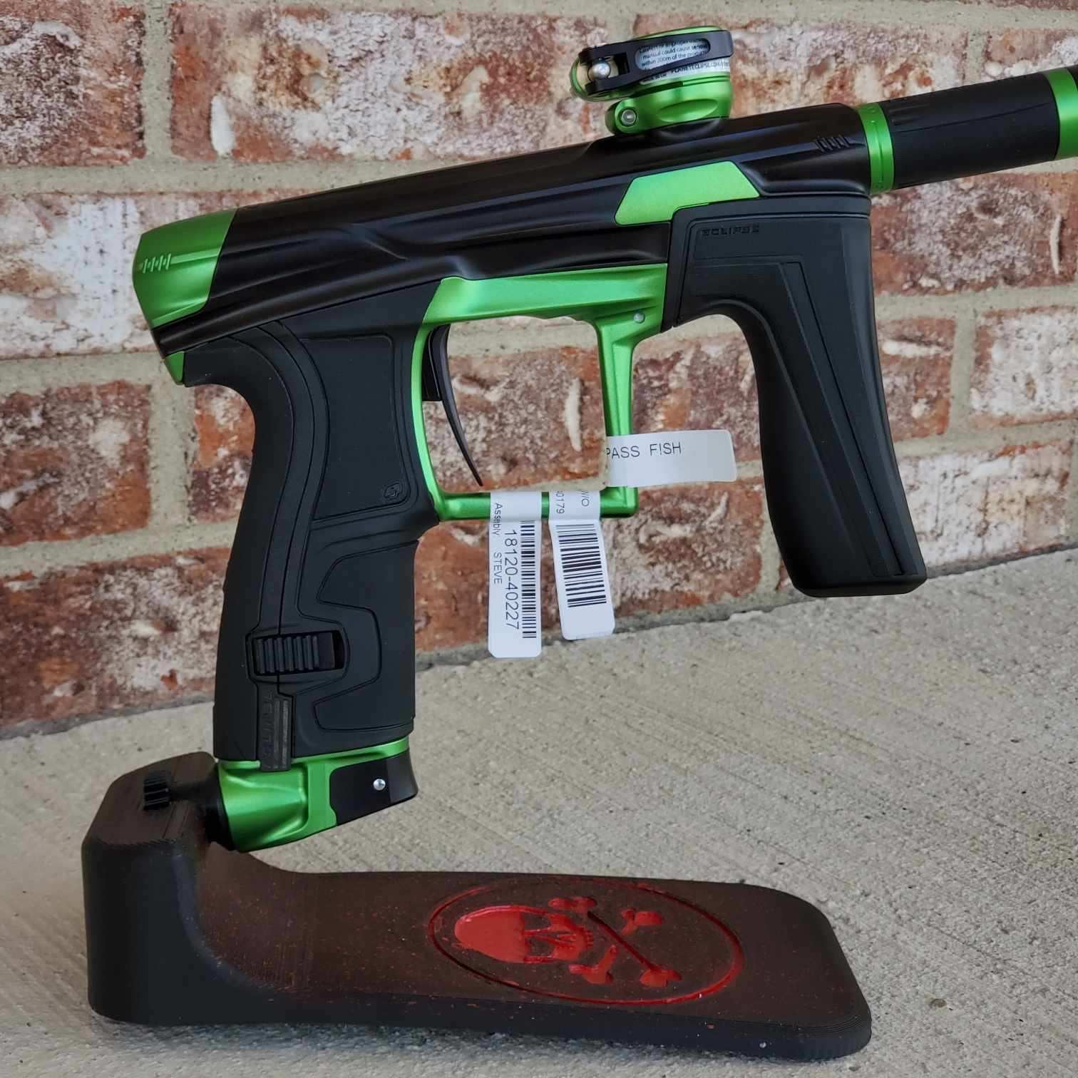 New Planet Eclipse Geo 4 Paintball Marker
