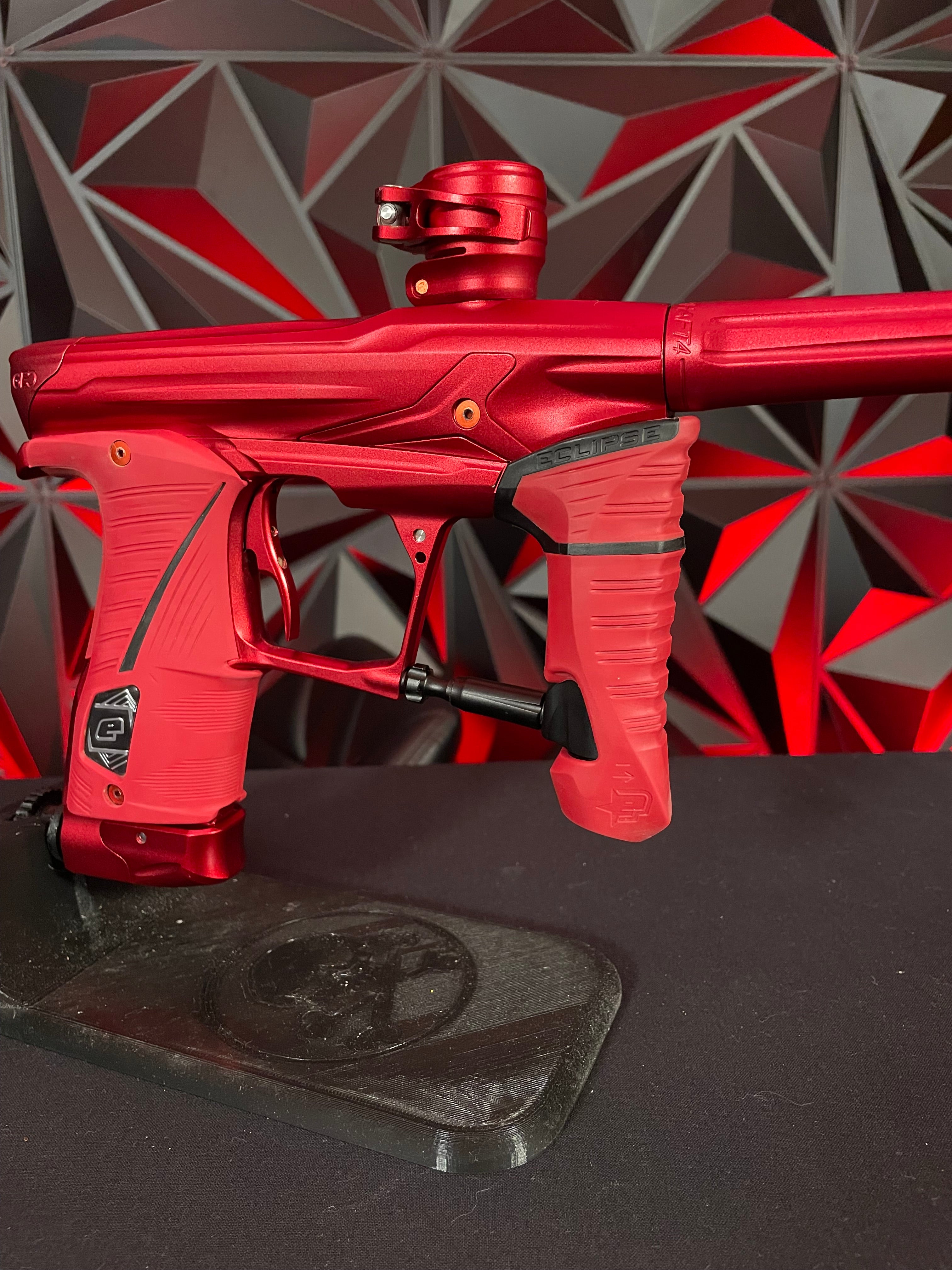 Used Planet Eclipse Geo 3.5 Paintball Gun - Red