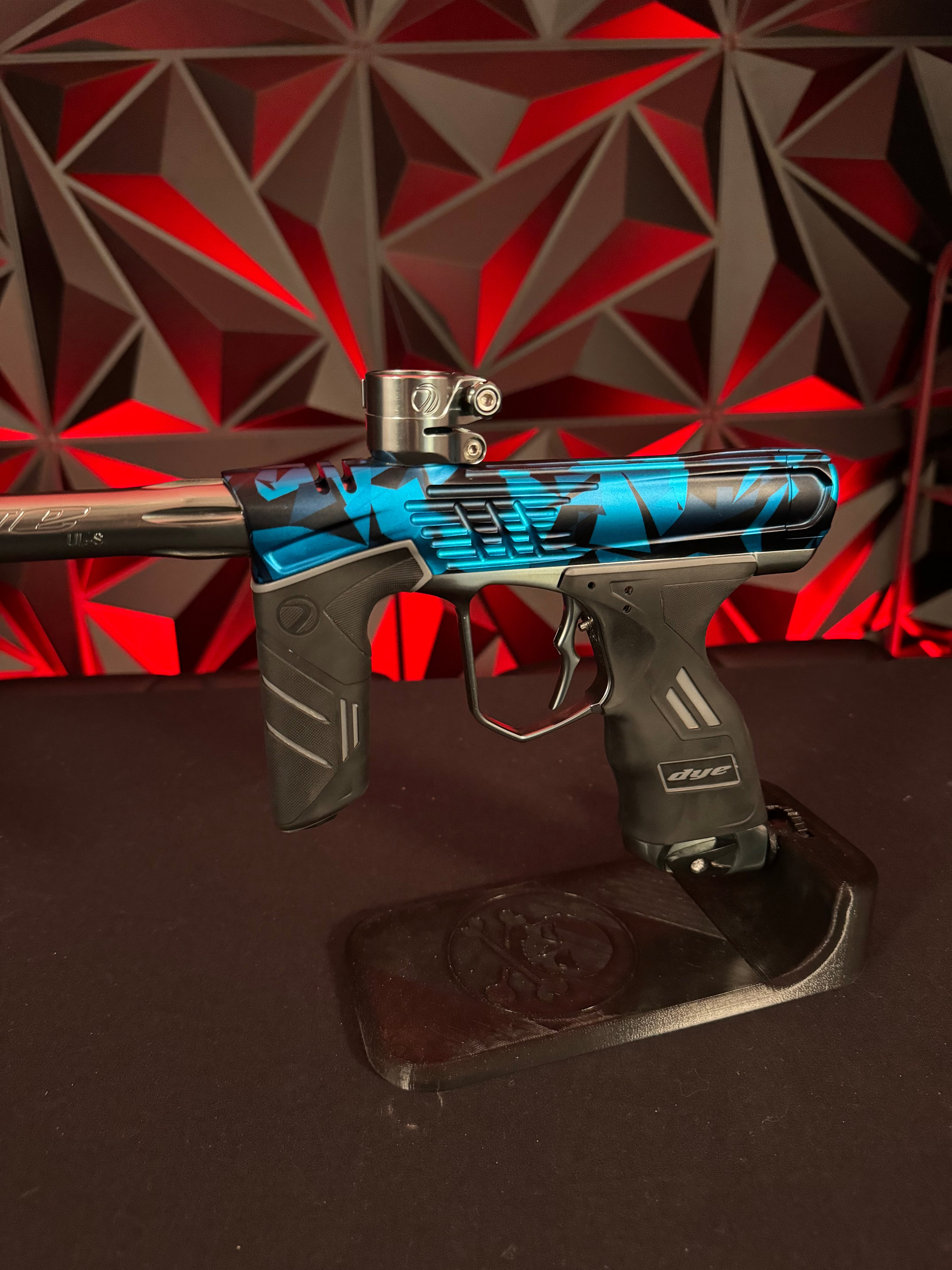 Used Dye DSR+ Paintball Marker - ICON Shattered