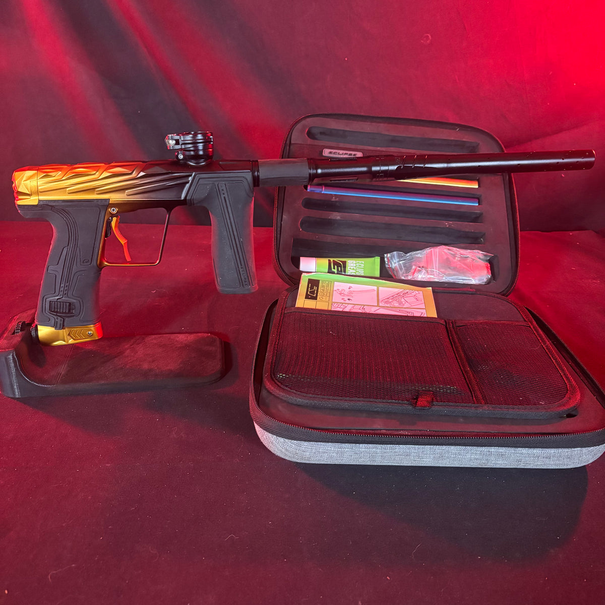 Used Planet Eclipse/Infamous Geo R5 Paintball Gun - Dust Orange / Blac