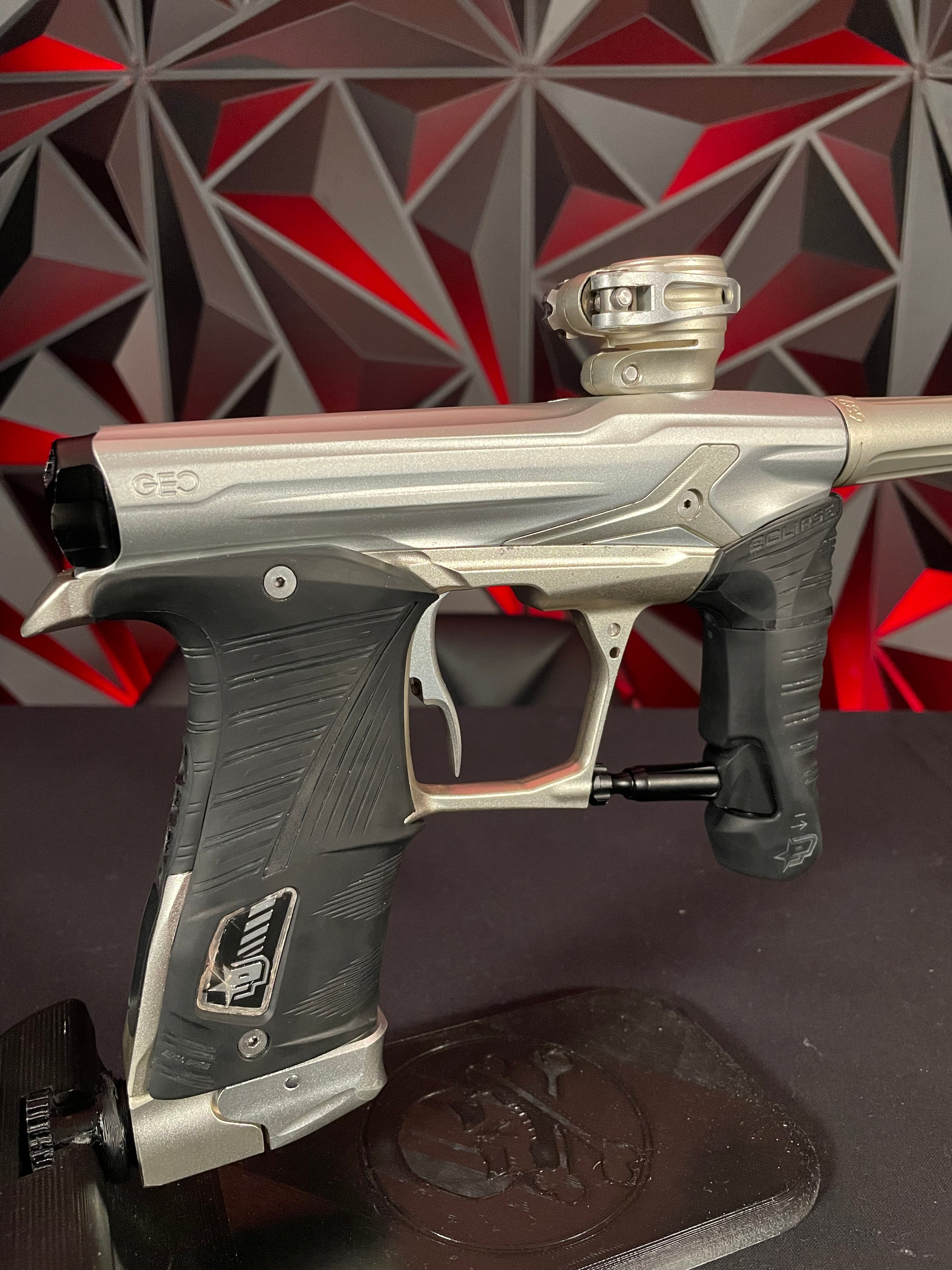 Used Planet Eclipse Geo 3.1 Paintball Gun - Silver/Light Grey