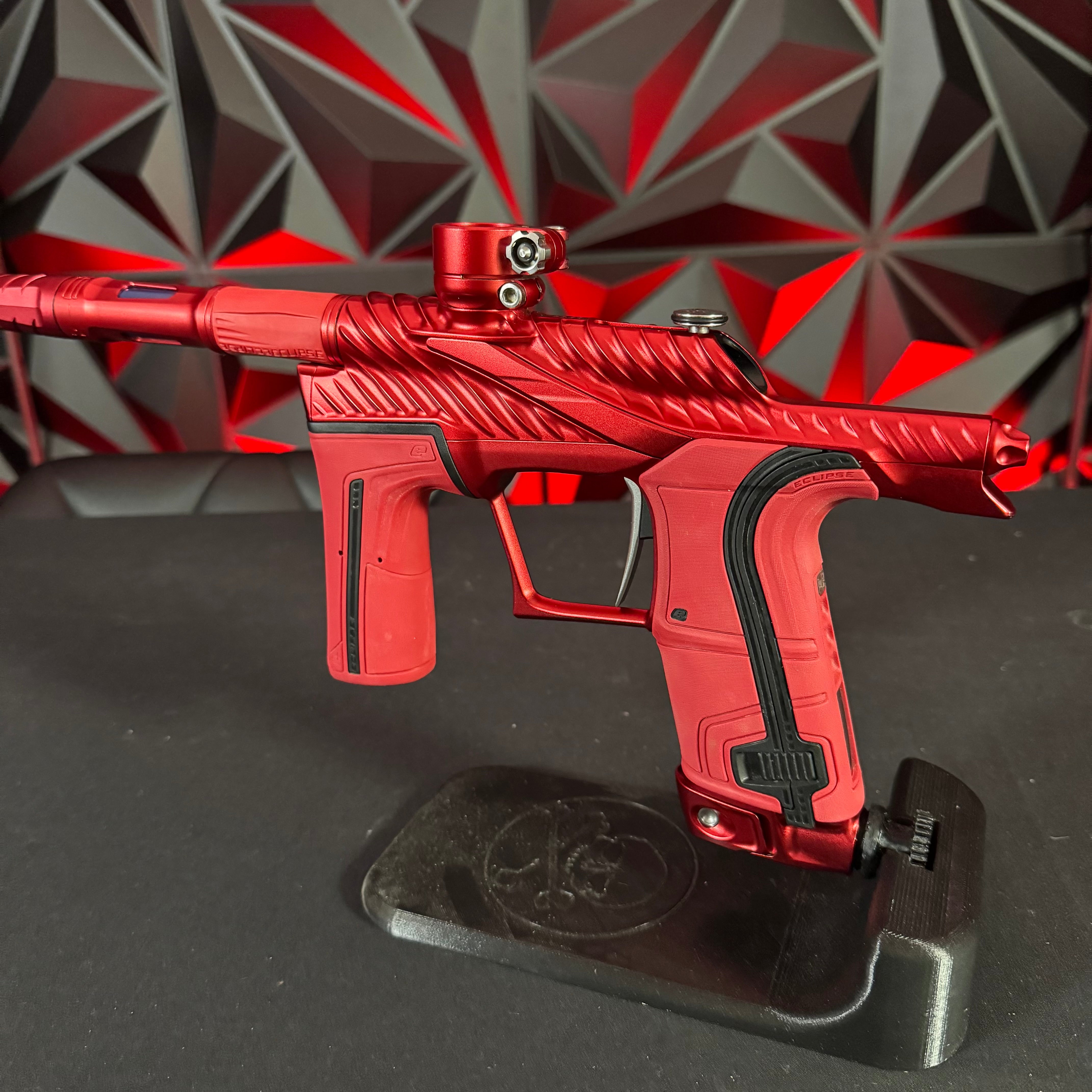 Used Planet Eclipse Twister LV2 Paintball Marker - Solid Red (O-Neg) w