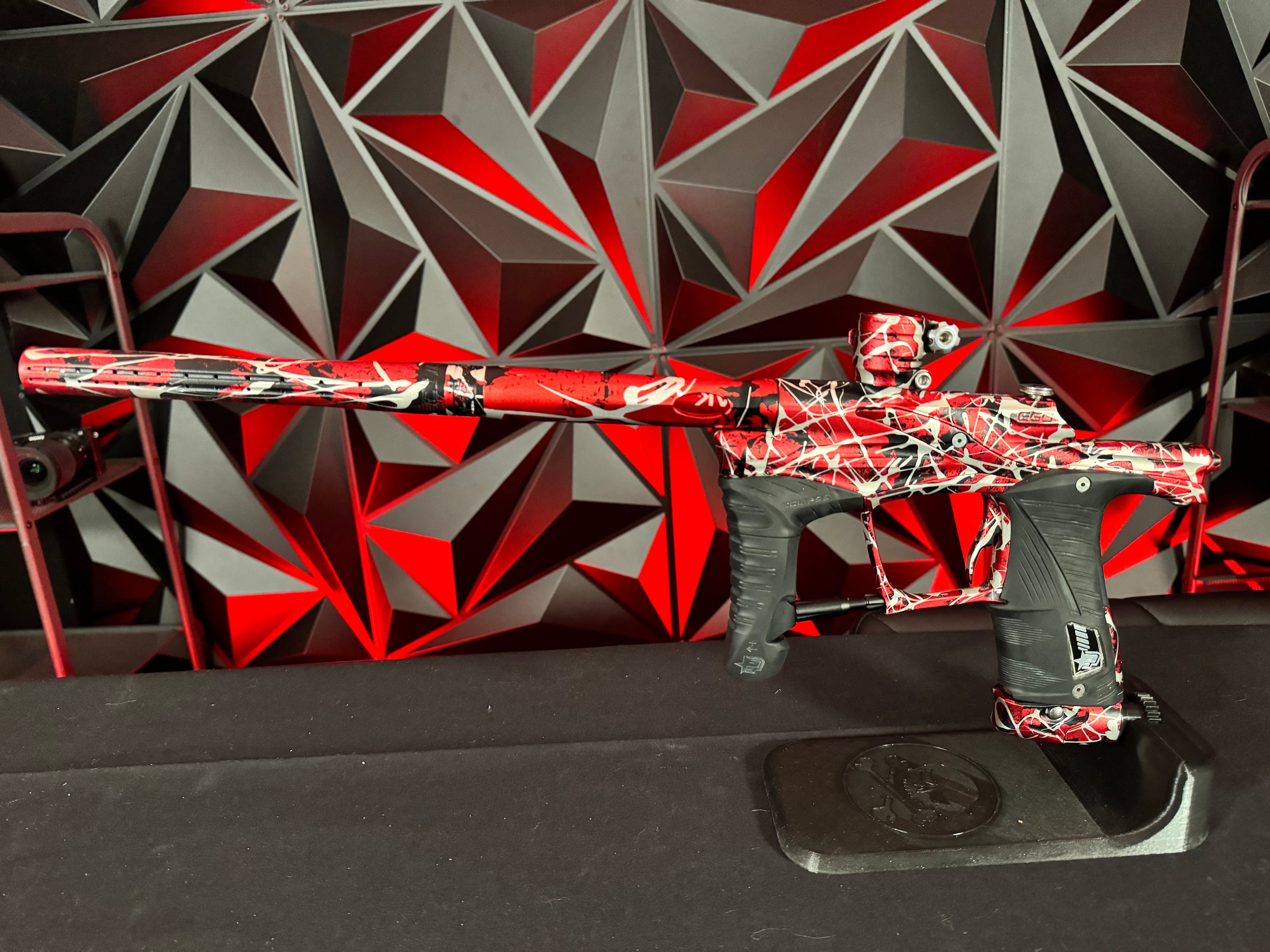 Used Planet Eclipse LV1 Paintball Gun - Red/Black/Silver Splash