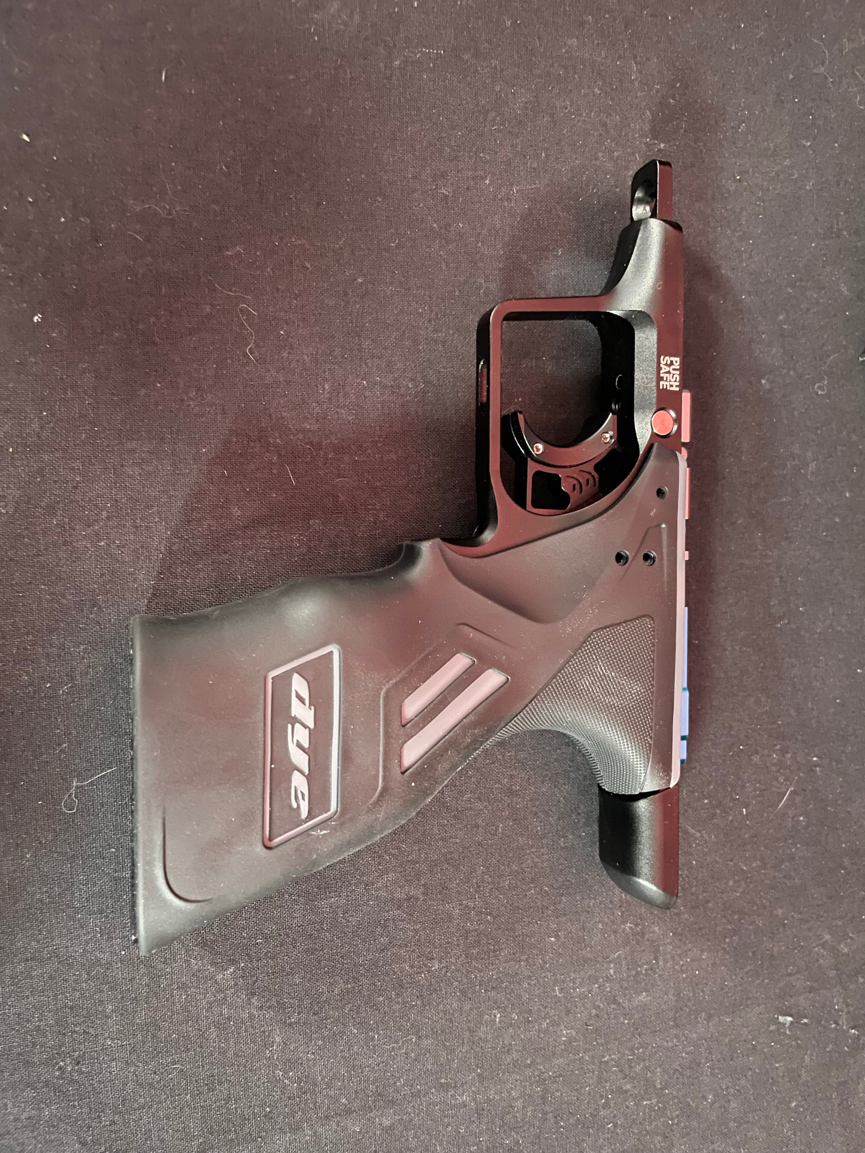 Used Dye DSR+ Mechanical Frame w/ Freeflow Trigger