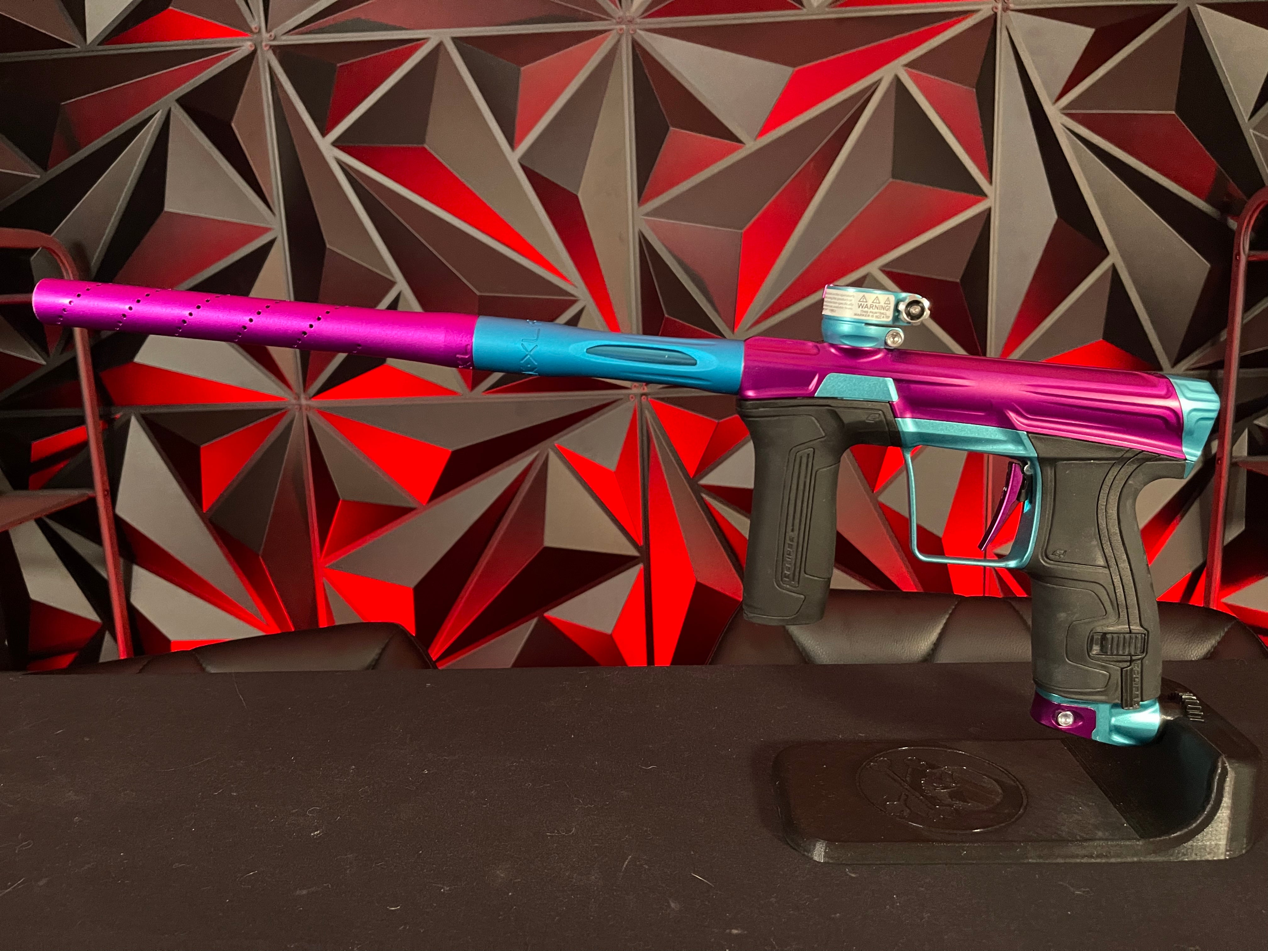 Use Planet Eclipse CS2 Paintball Gun - Purple/Teal w/ Matching Freak X