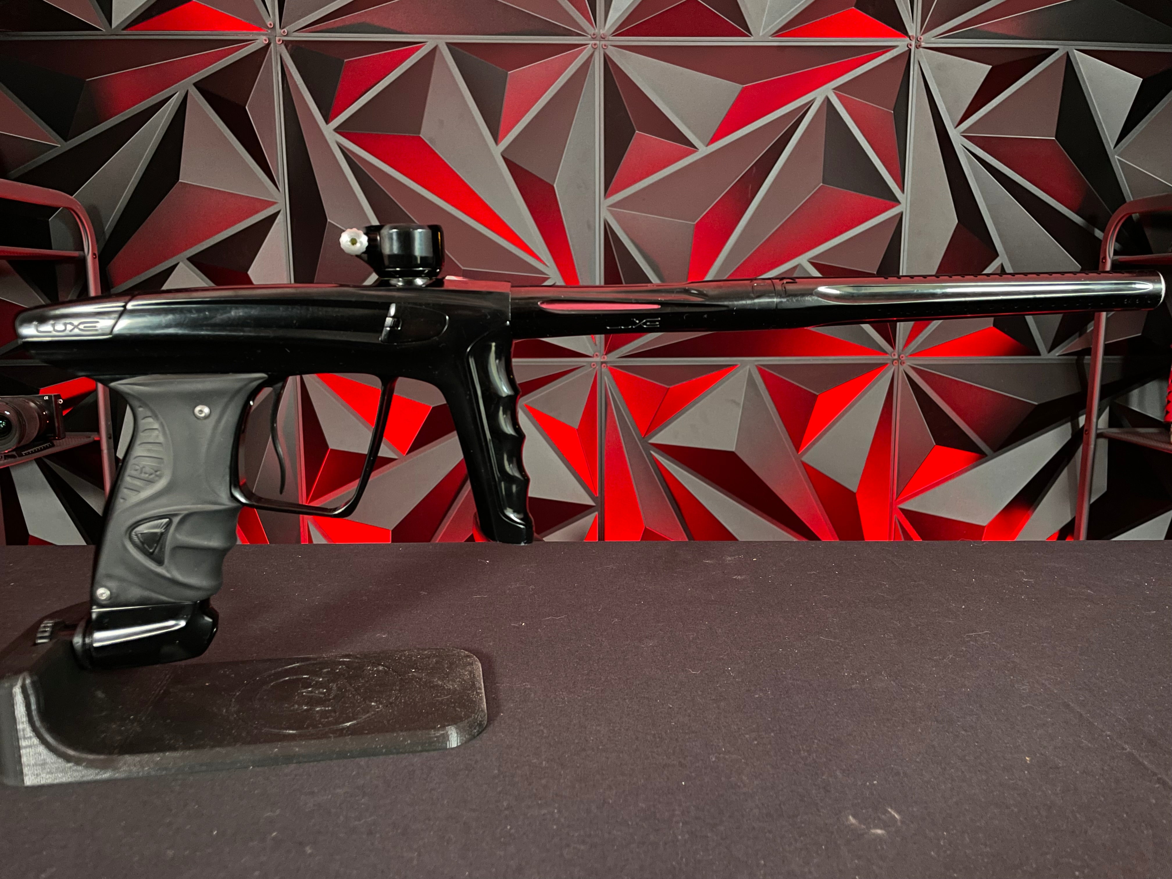 Used DLX Luxe X Paintball Gun - Polished Black