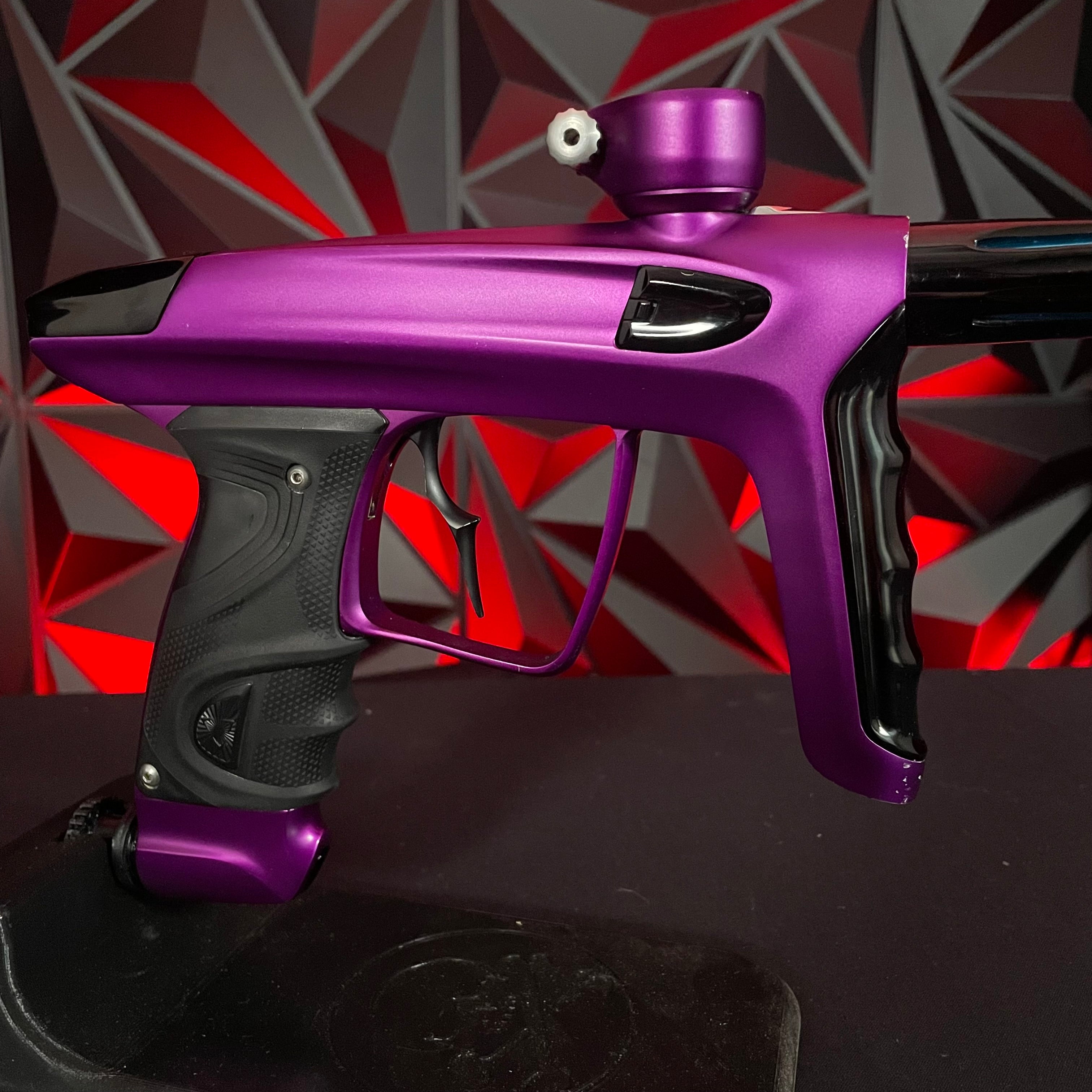 Used DLX Luxe TM40 Paintball Gun - Dust Purple/Polished Black