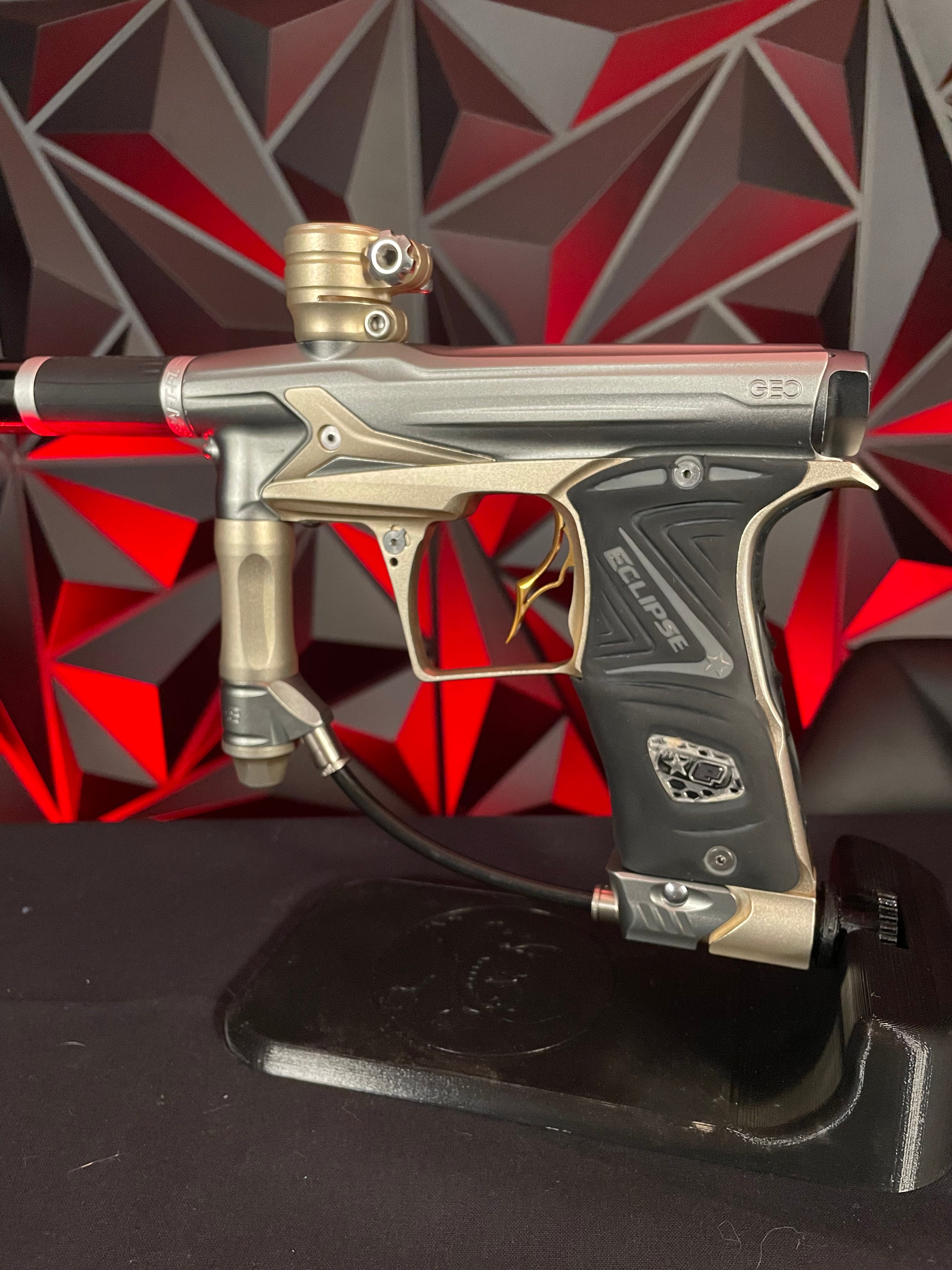 INFAMOUS PRO DNA SILENCIO™ FL BARREL TIP GLOSS RED FOR PLANET INFAMOUS PRO DNA SILENCIO™ FL BARREL TIP GLOSS RED FOR PLANET