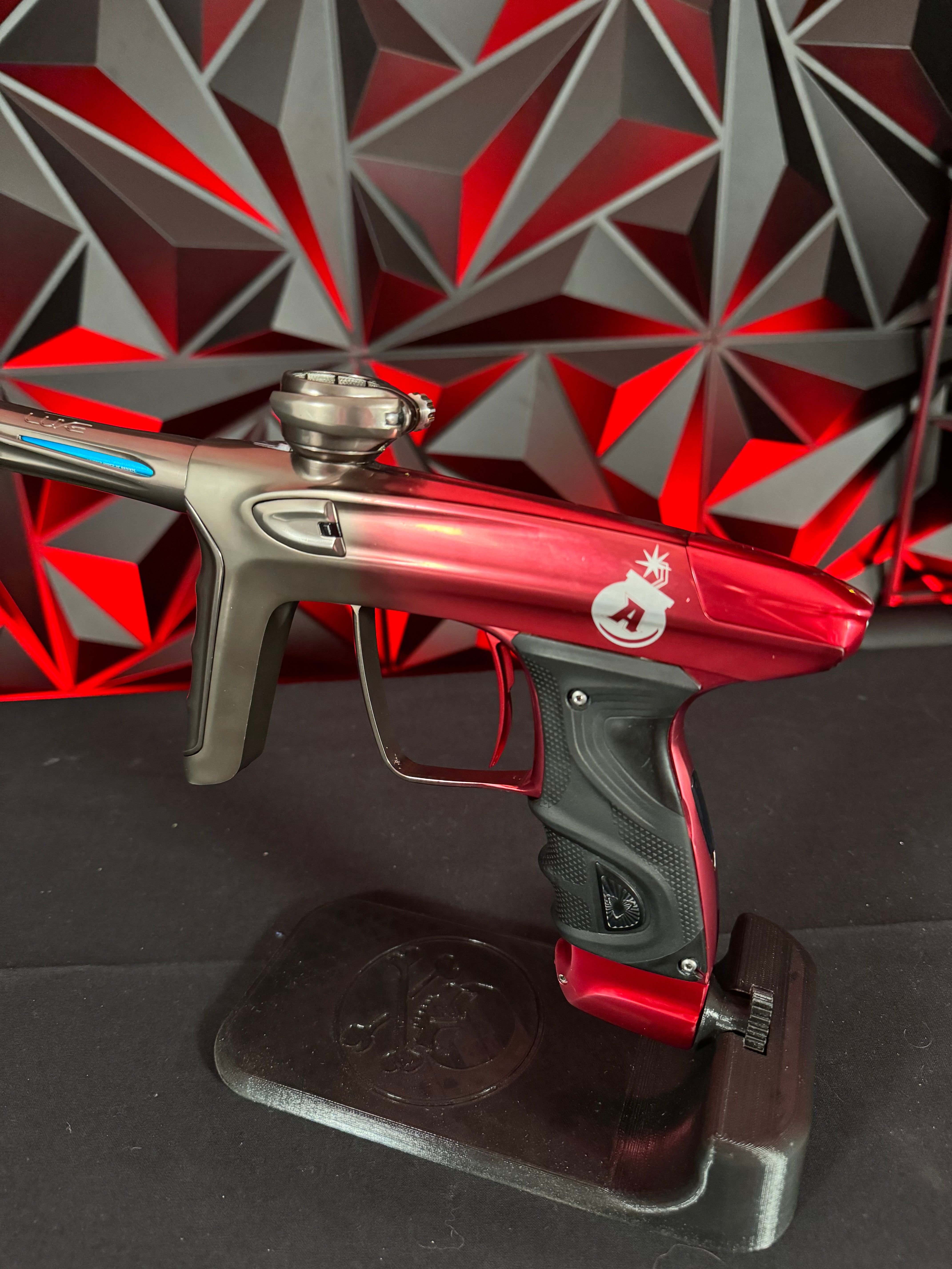 Used DLX Luxe TM40 Paintball Gun - LE Arsenal