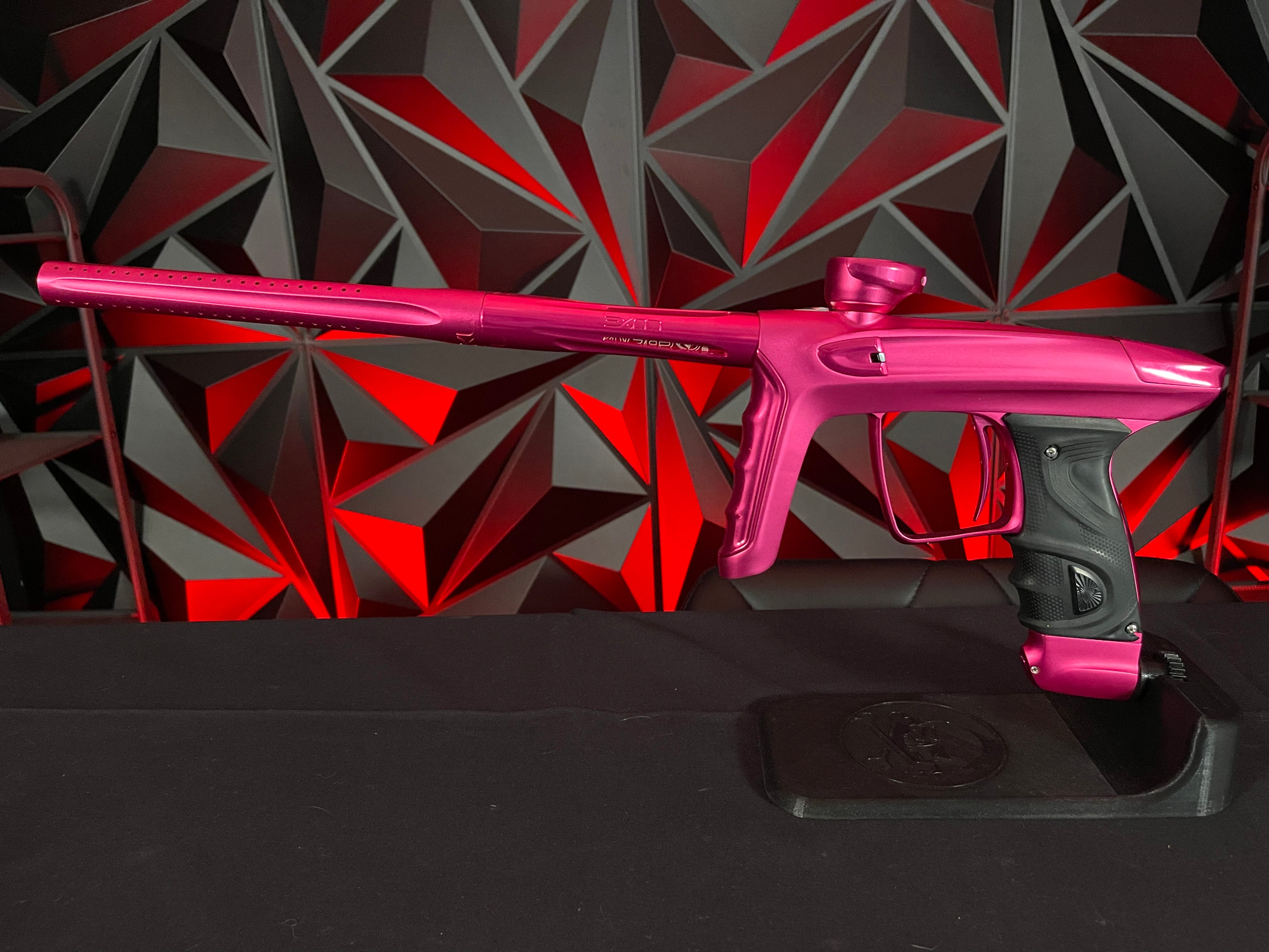 Used DLX Luxe TM40 Paintball Gun - Dust Pink