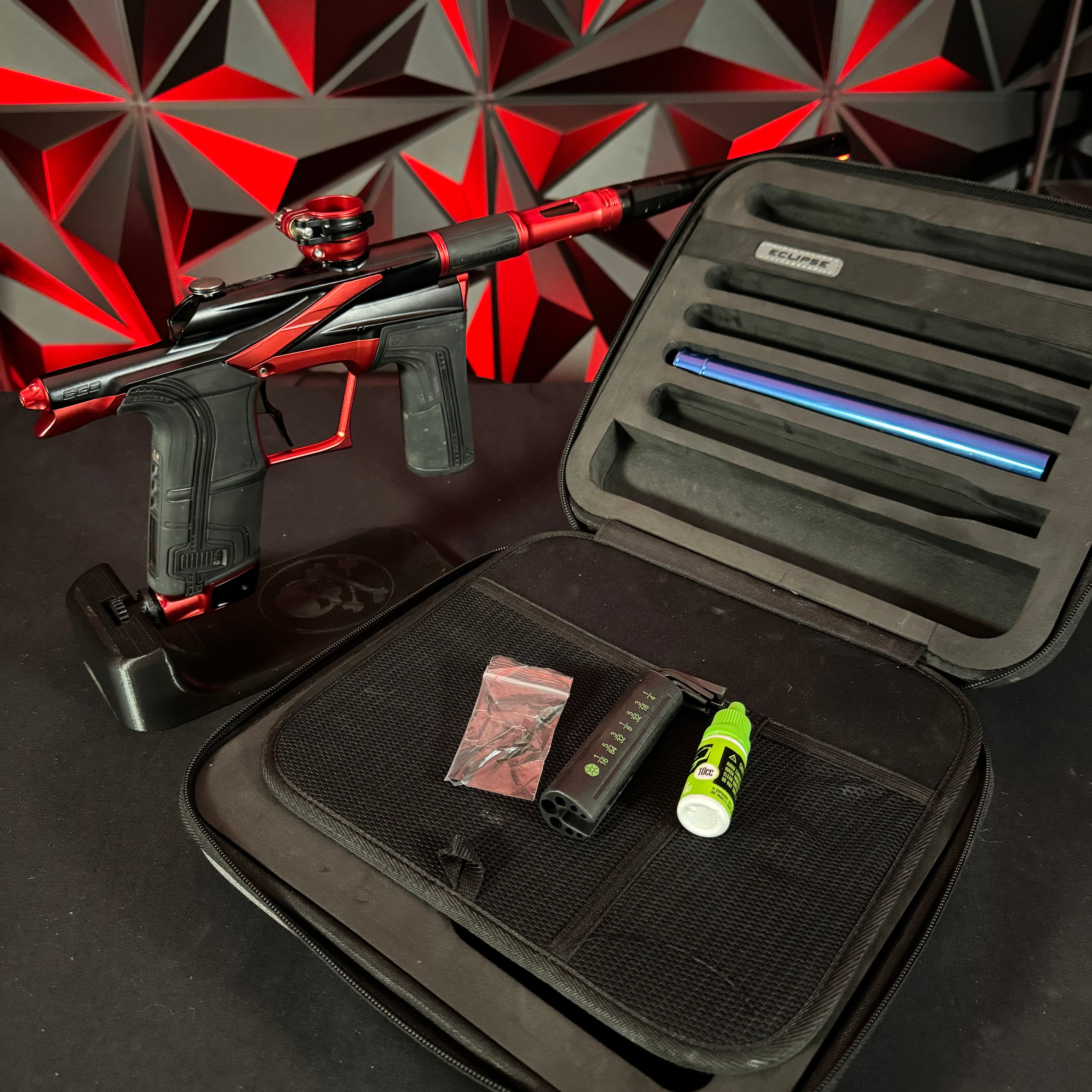 Used Planet Eclipse LV2 Paintball Gun - Black/Red w/ Raptor Deuce Trig