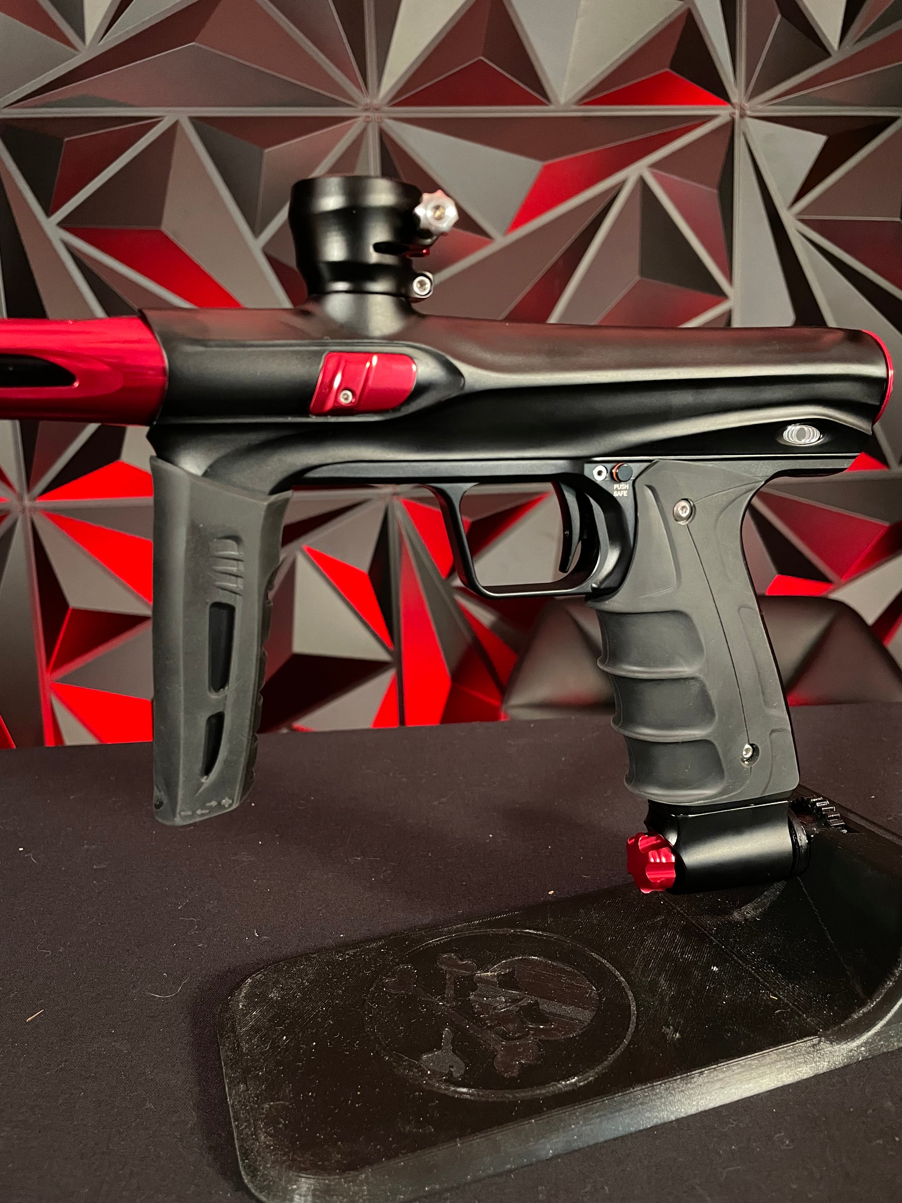 Used Shocker CVO Paintball Gun - Dust Black/Polished Red