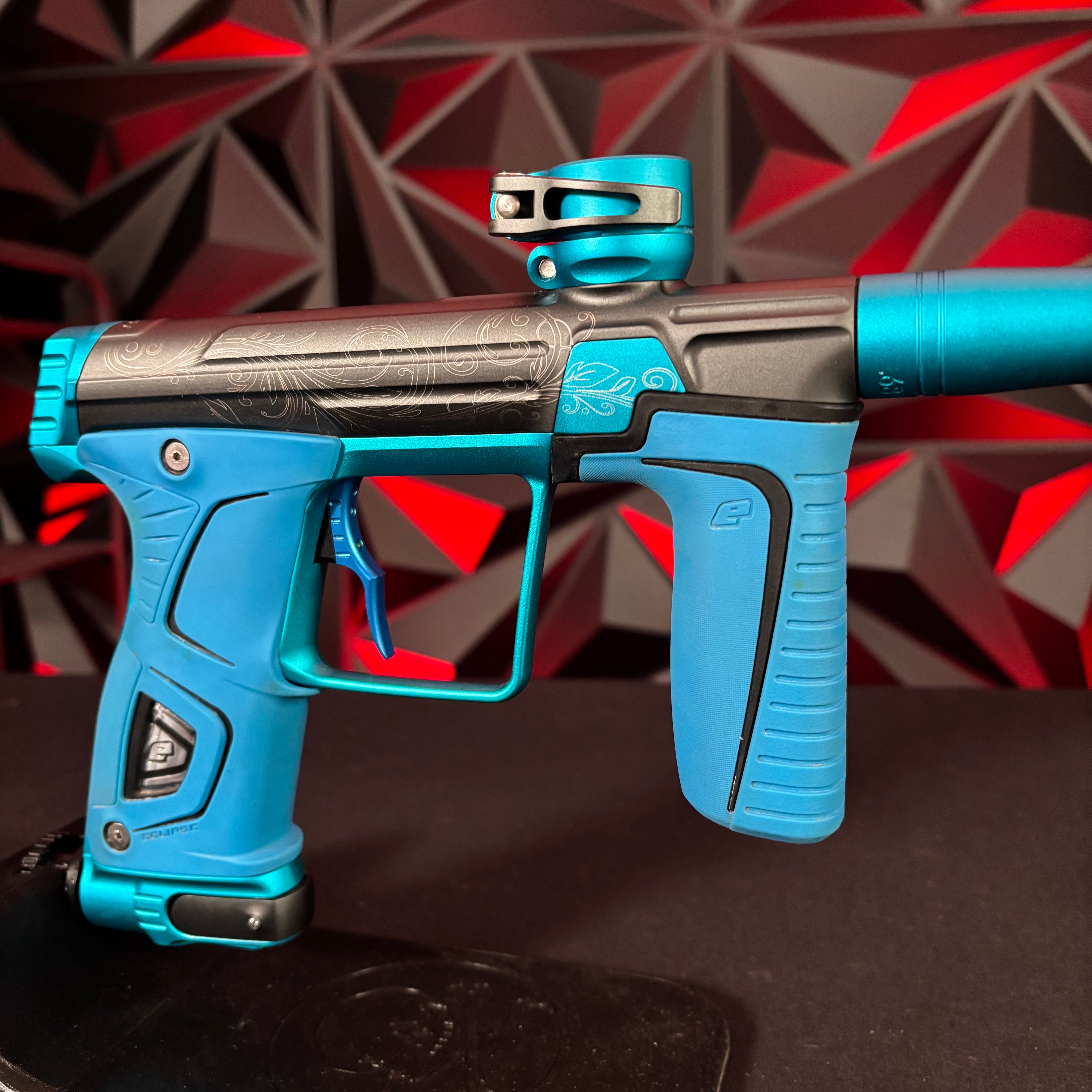 Used Planet Eclipse Gtek 170R Paintball Gun - Grey/Blue w/ Laser Engra