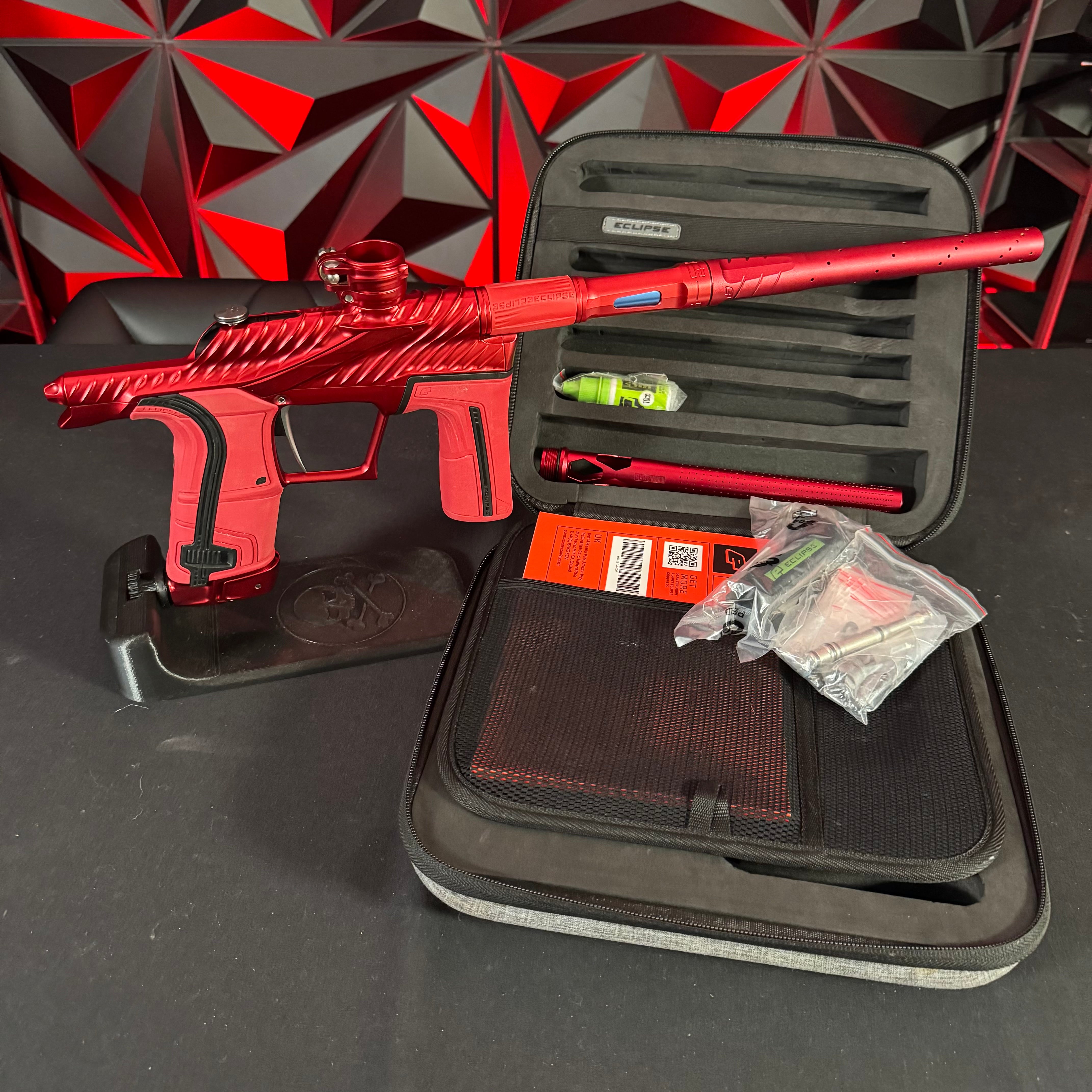 Used Planet Eclipse Twister LV2 Paintball Marker - Solid Red (O-Neg) w