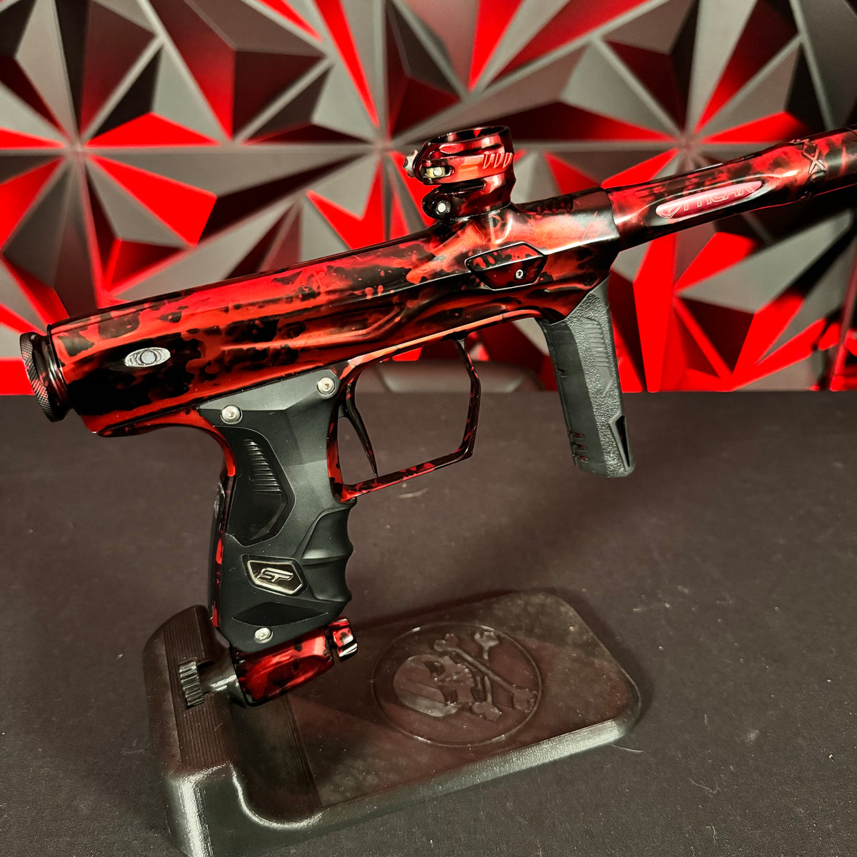 Used Shocker Amp Paintball Gun - Smoke Black/Red