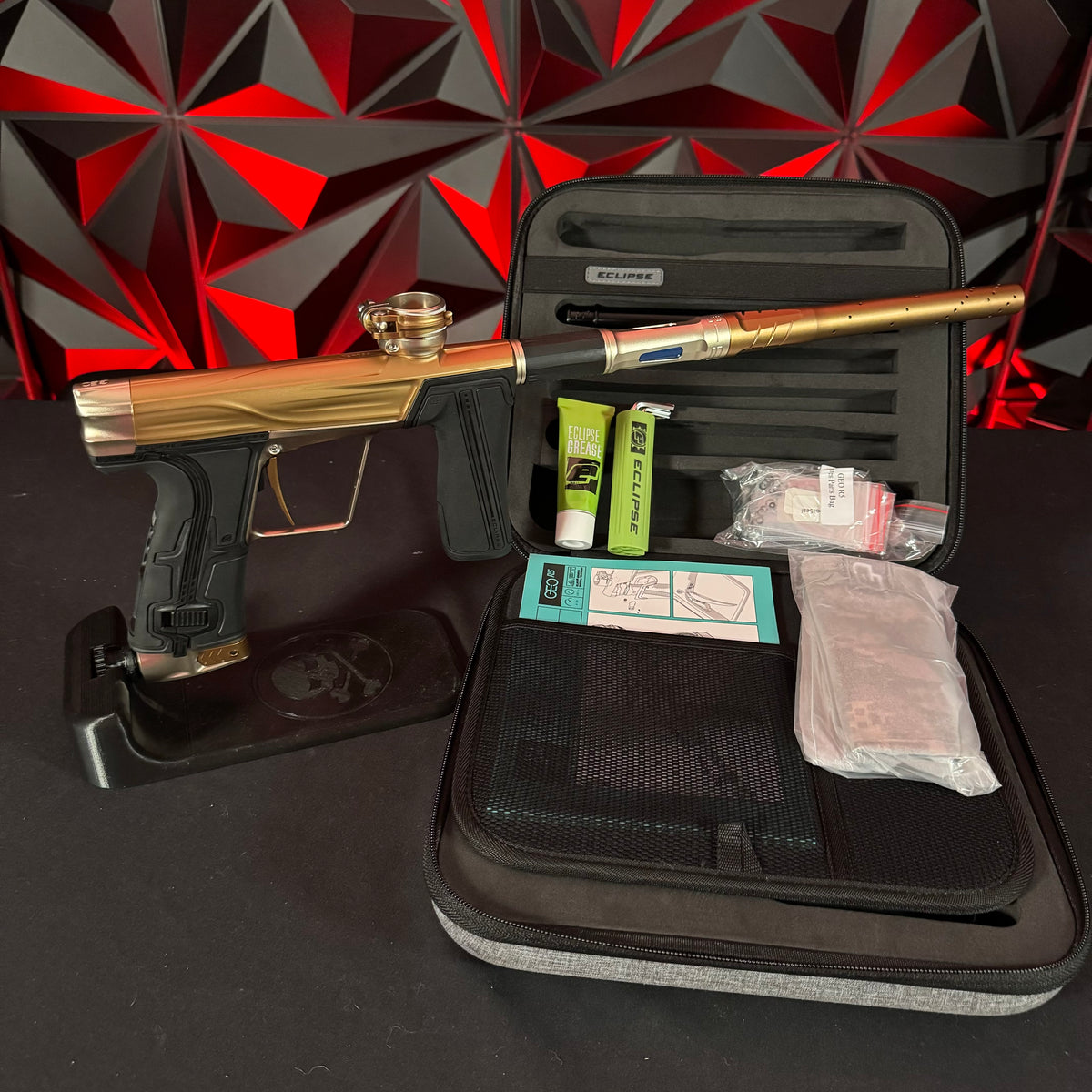 Used Planet Eclipse Geo R5 Paintball Gun - Retribution (Bronze/Sandsto