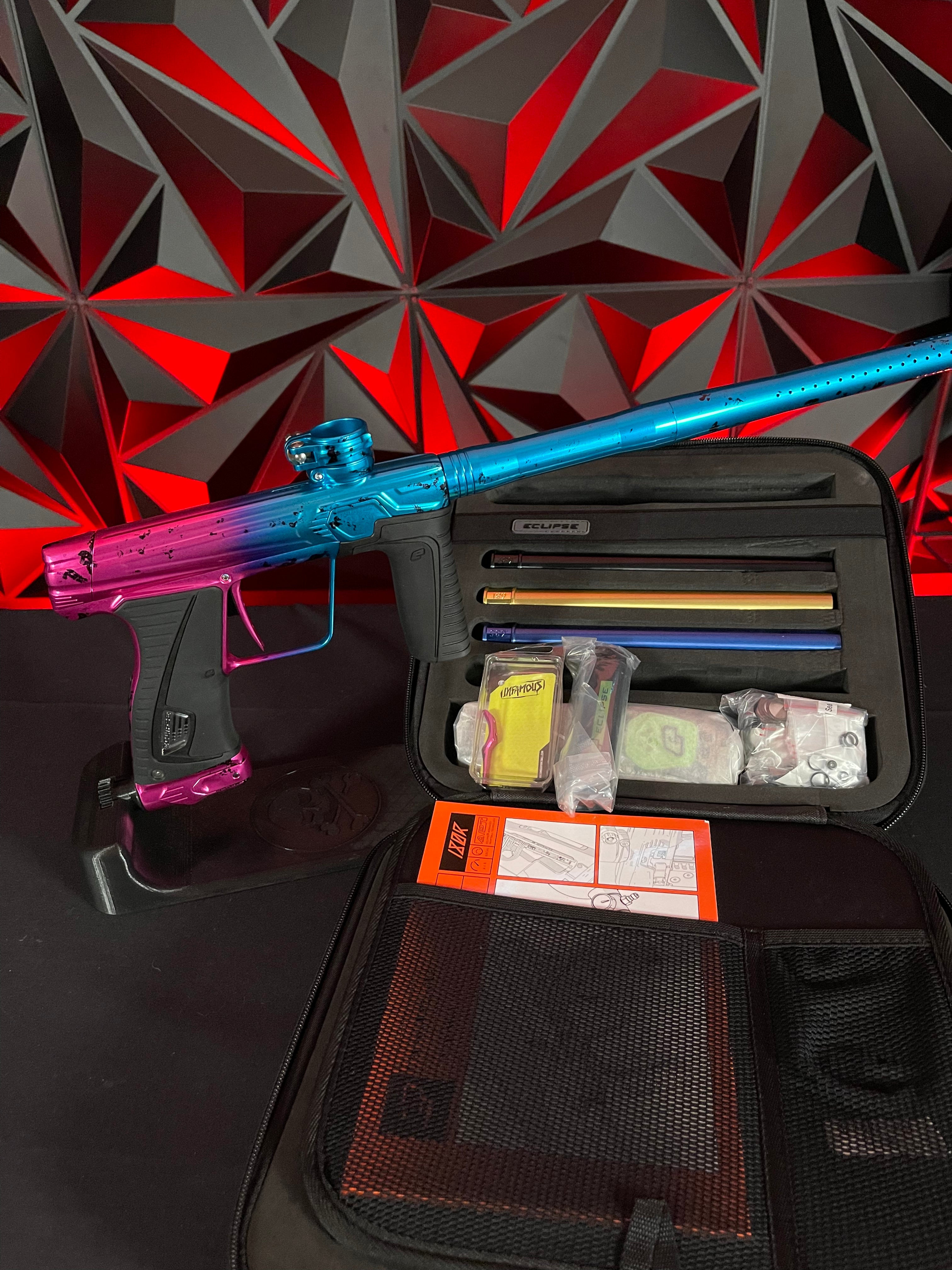 Planet Eclipse Gtek 180r ULTIMATE Paintball Gun - LE Pink/Blue Speckled Fade