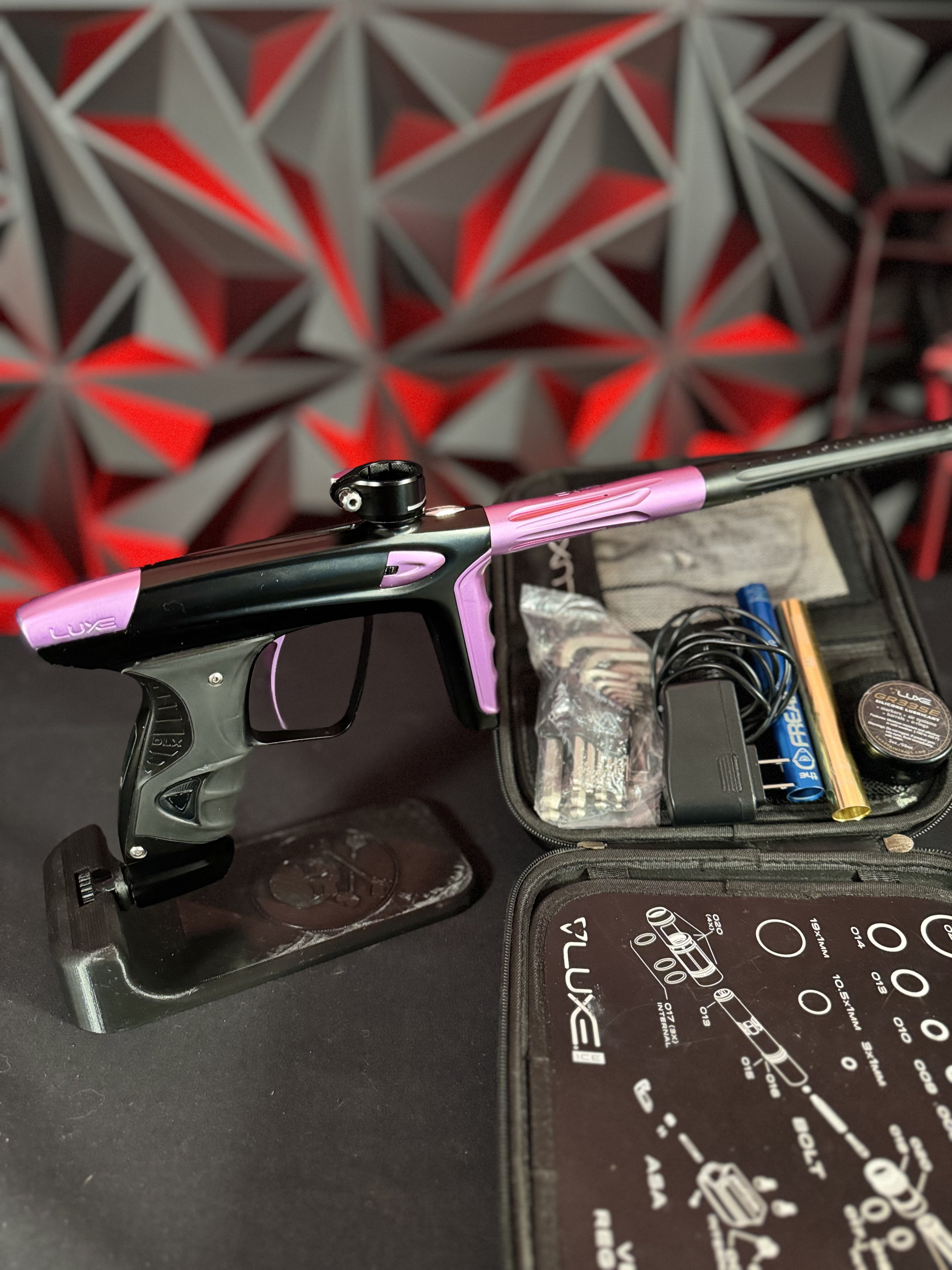 Used DLX Luxe ICE Paintball Marker - Dust Black/Pink