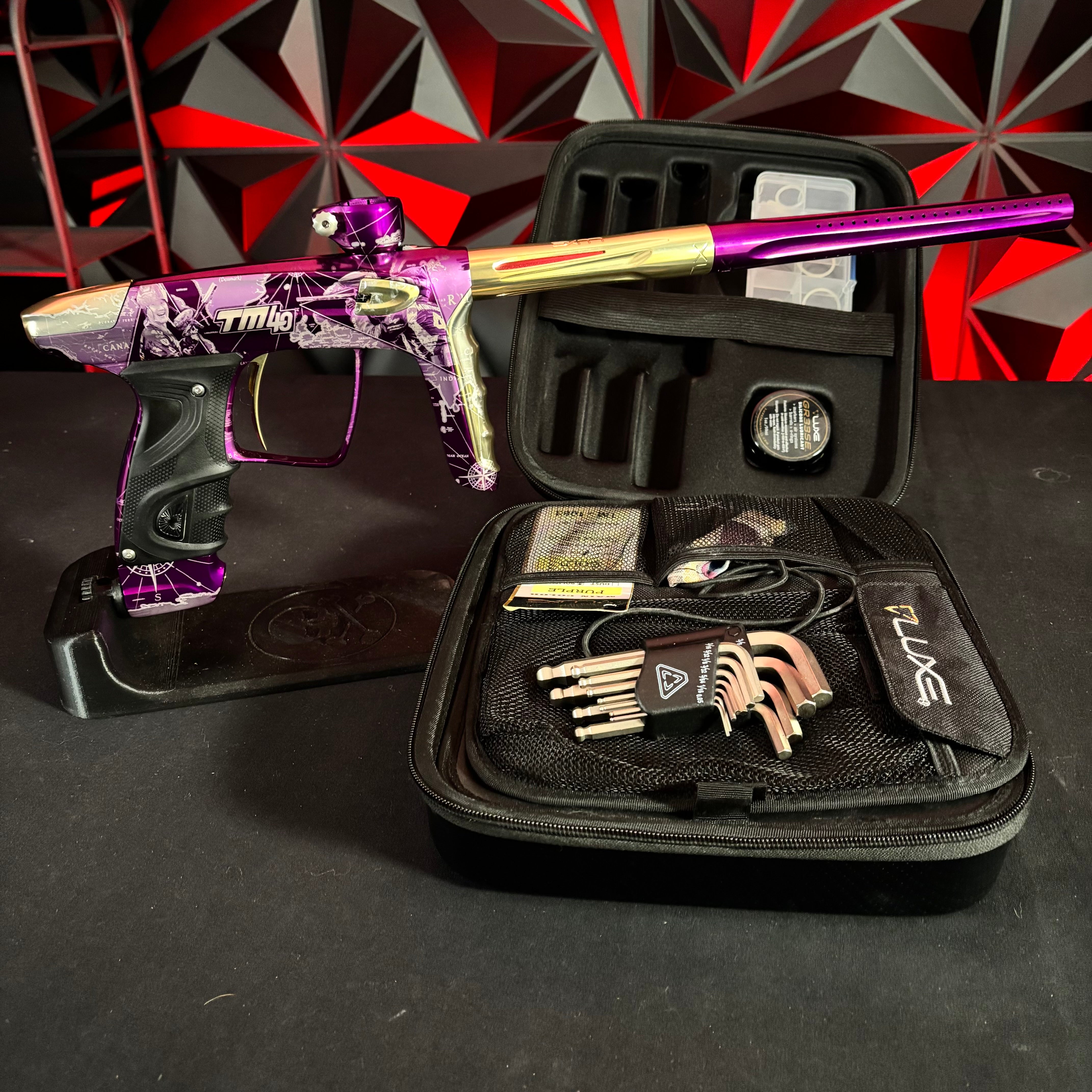 Used DLX Luxe TM40 Paintball Gun - LE Tim Montressor