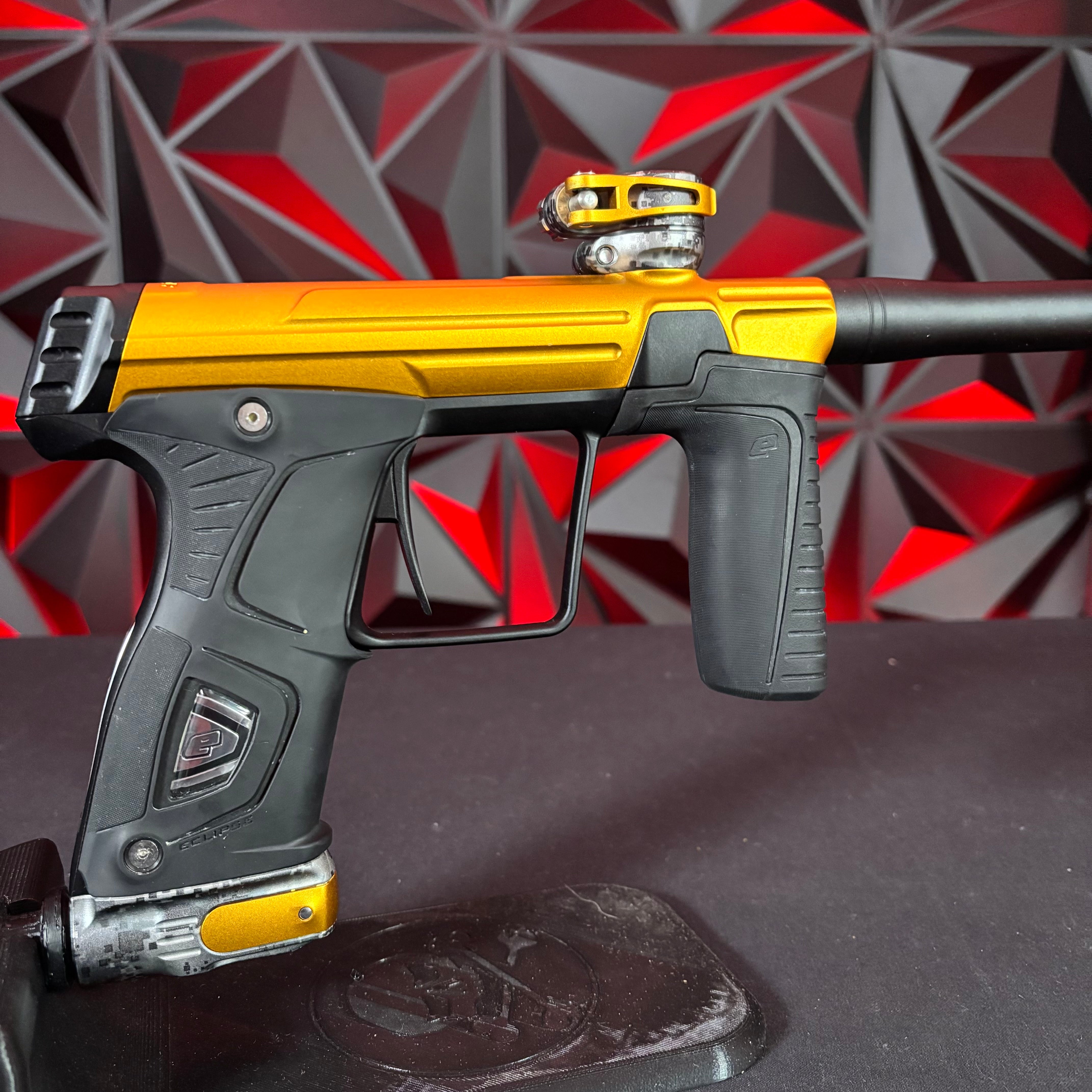 Used Planet Eclipse Gtek 170R Paintball Gun - Gold/Black
