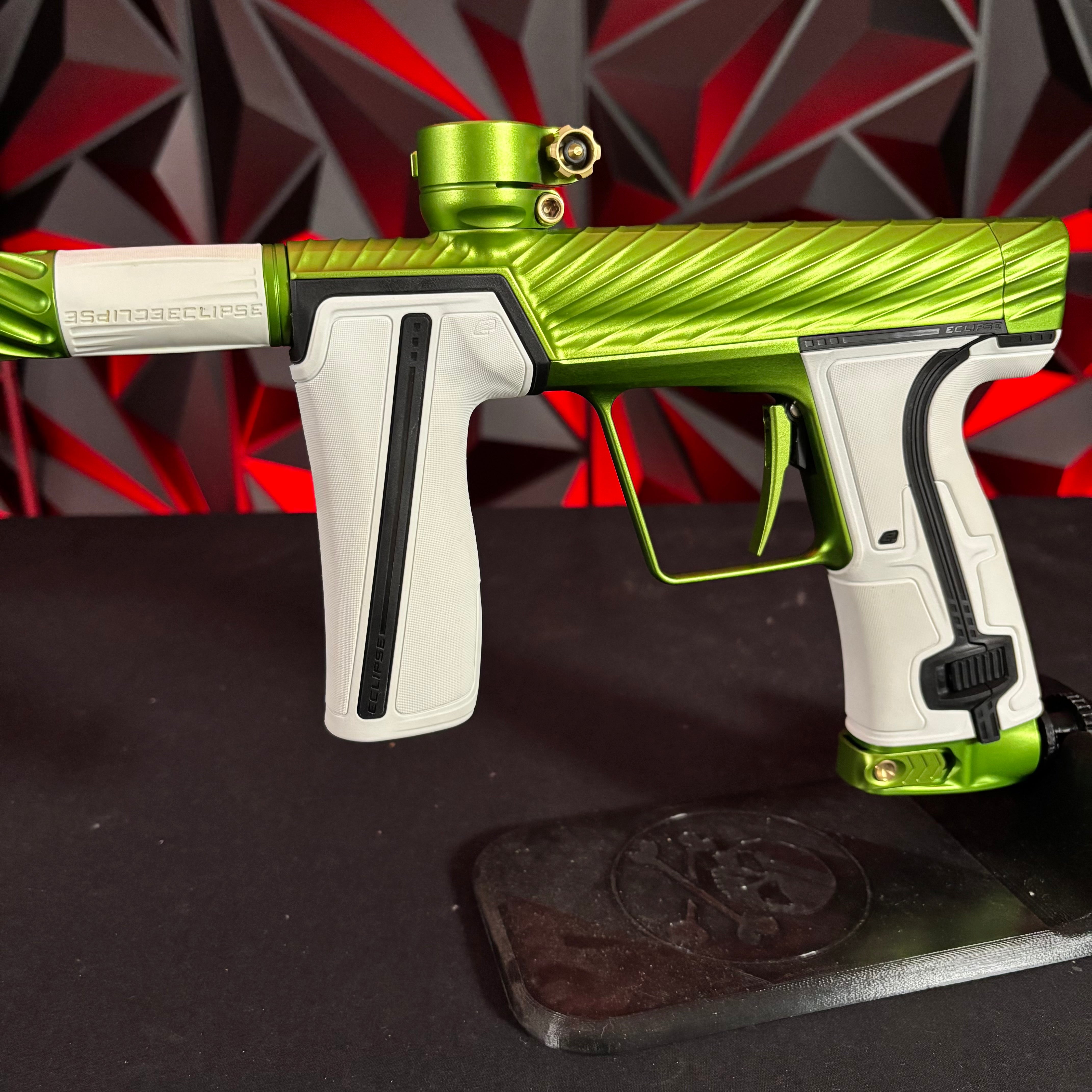 Used Planet Eclipse/Twister Geo R5 Paintball Marker Lucky/w Splash t