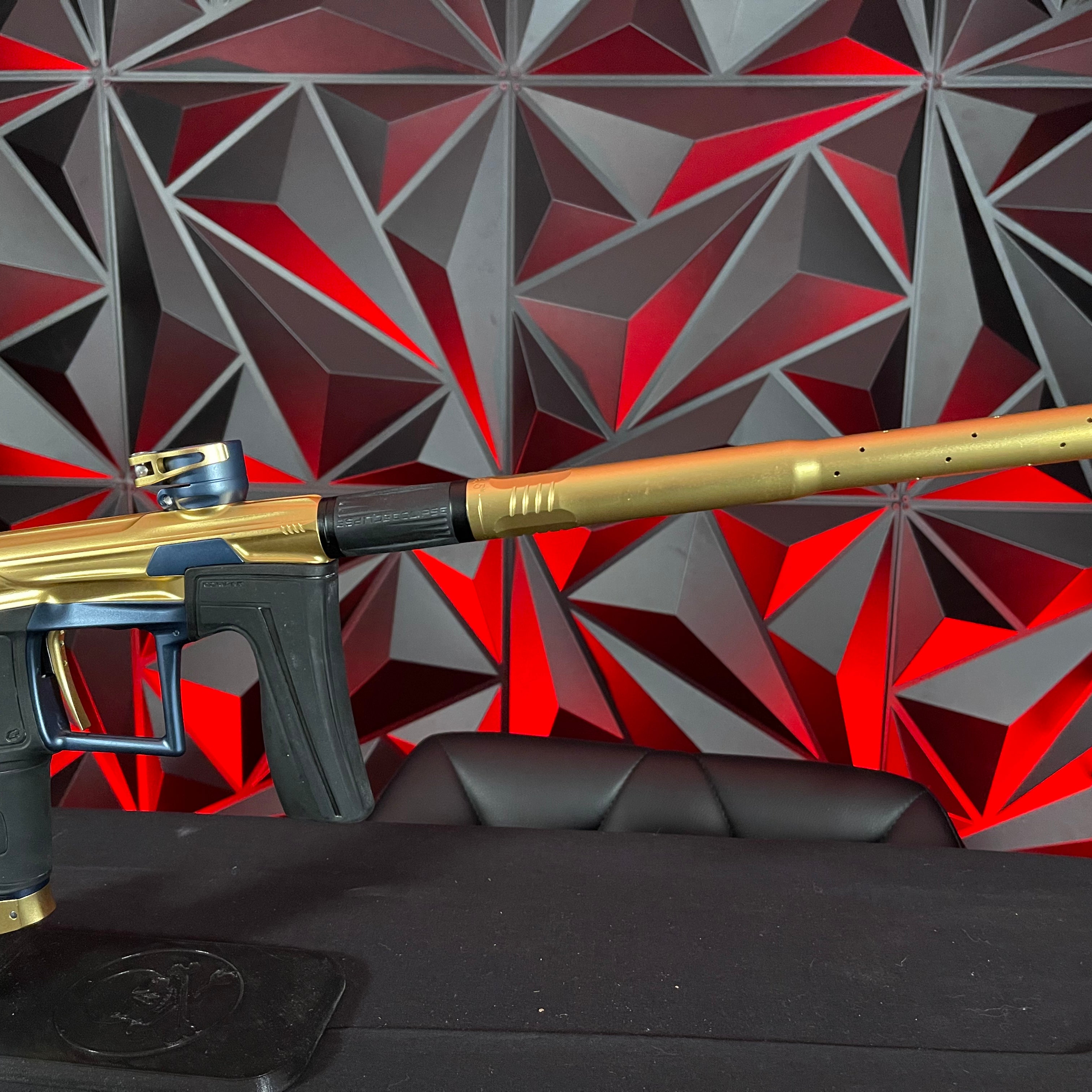 Used Planet Eclipse Geo 4 Paintball Gun - Gold/Blue