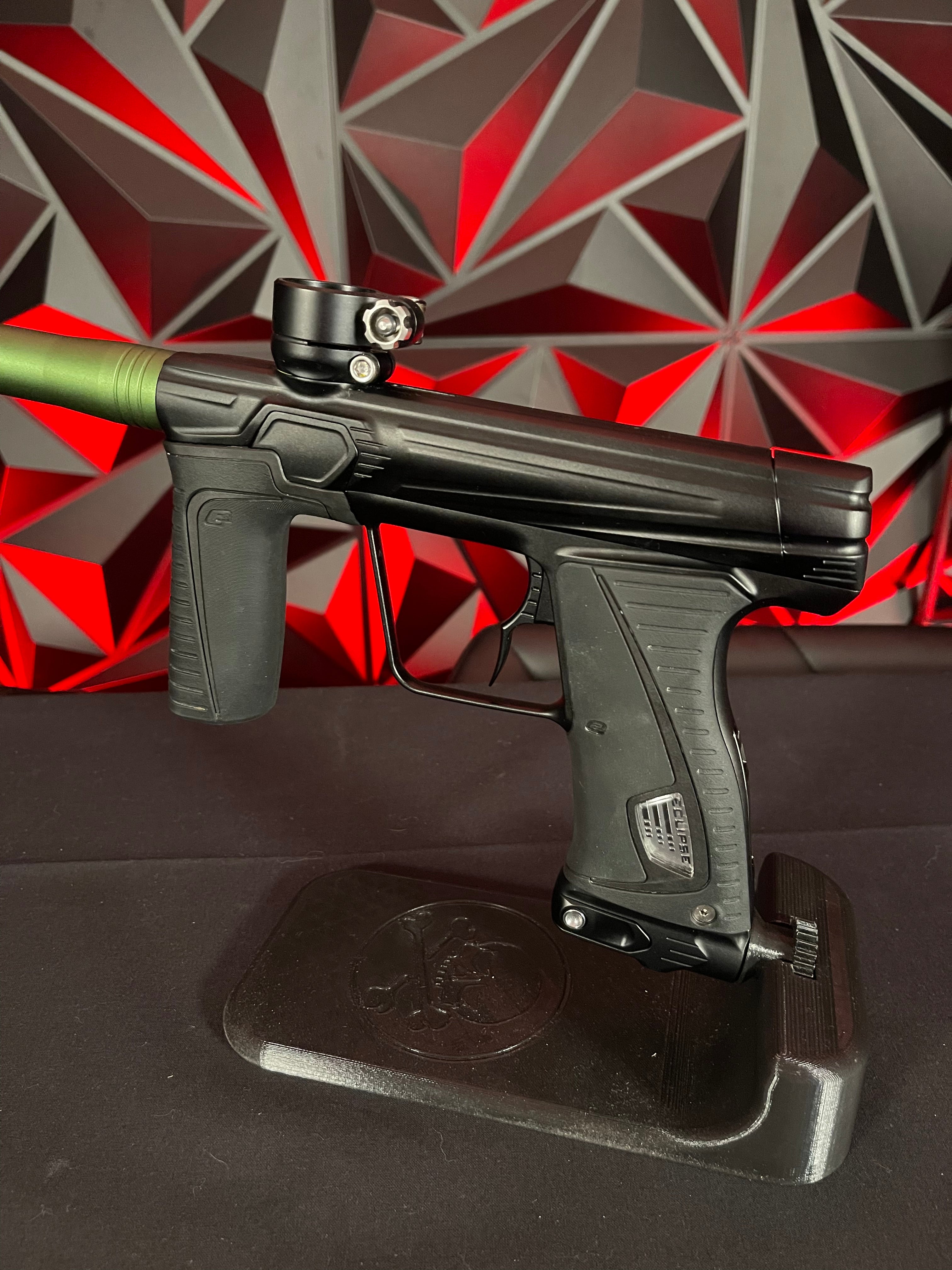 Used Planet Eclipse Gtek 180R Paintball Gun - Black w/Vyper Green Barrel Back & Infamous Deuce Trigger