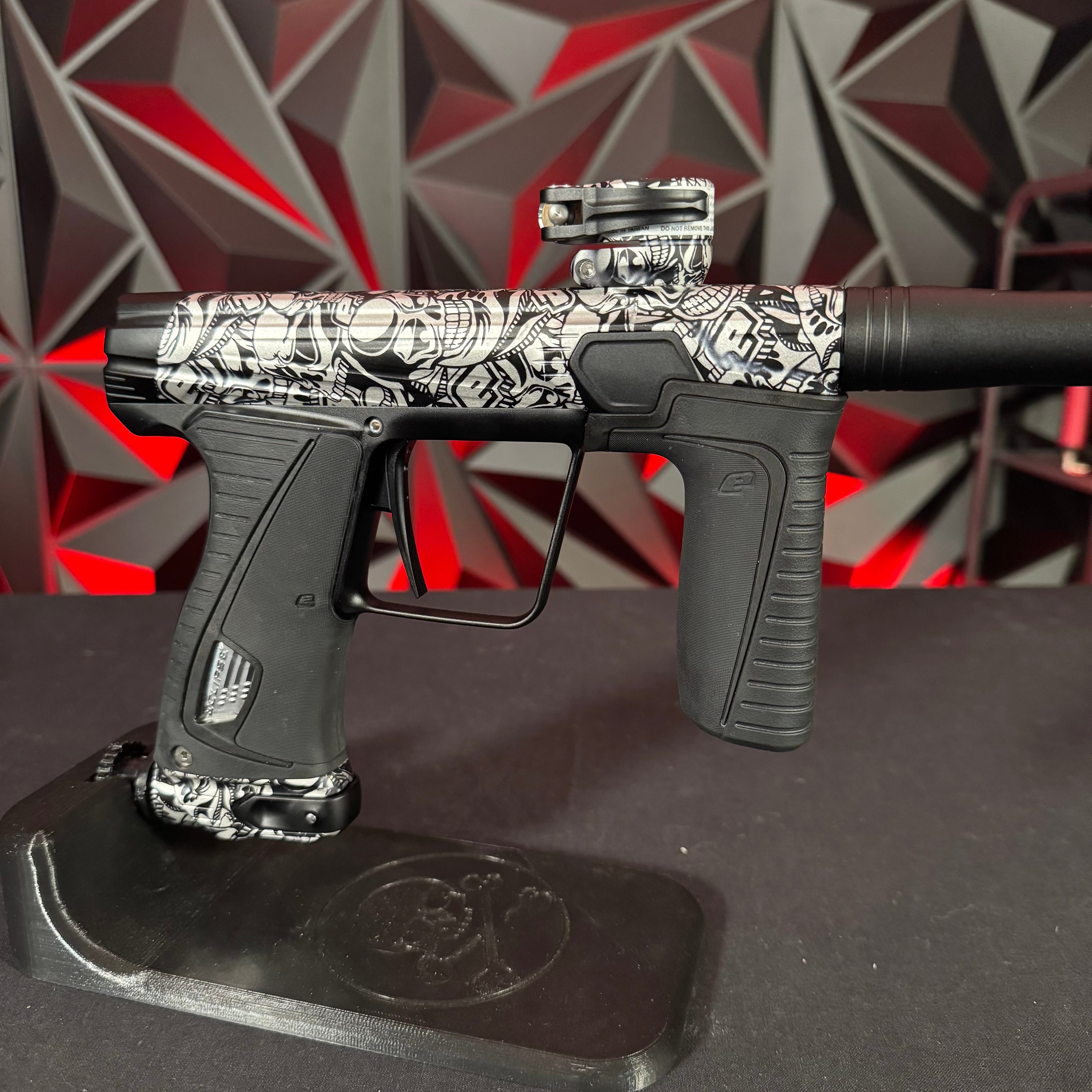 Used Planet Eclipse 180r Paintball Gun - Titan