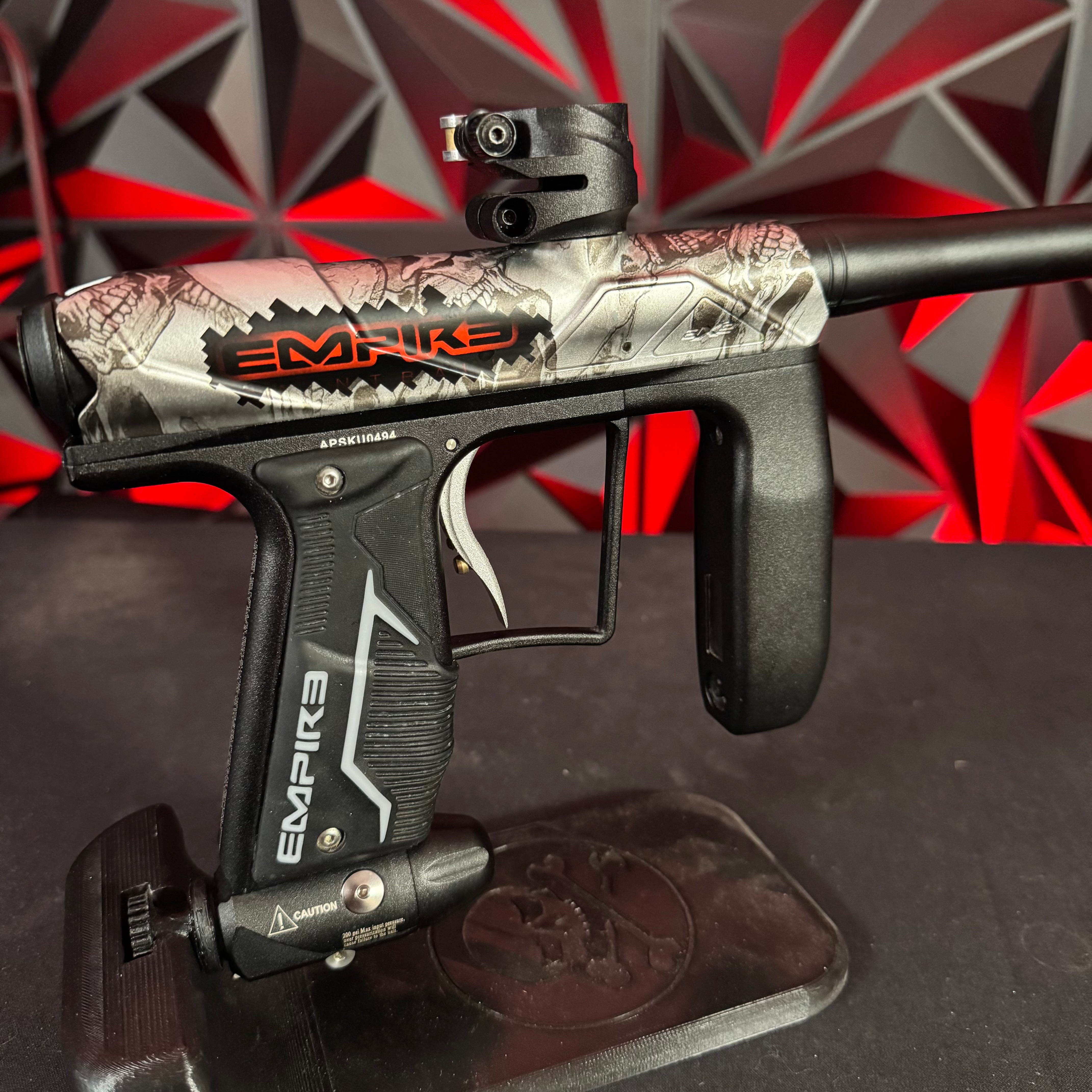 Used Empire Axe Pro Paintball Gun - LE Empire Skulls