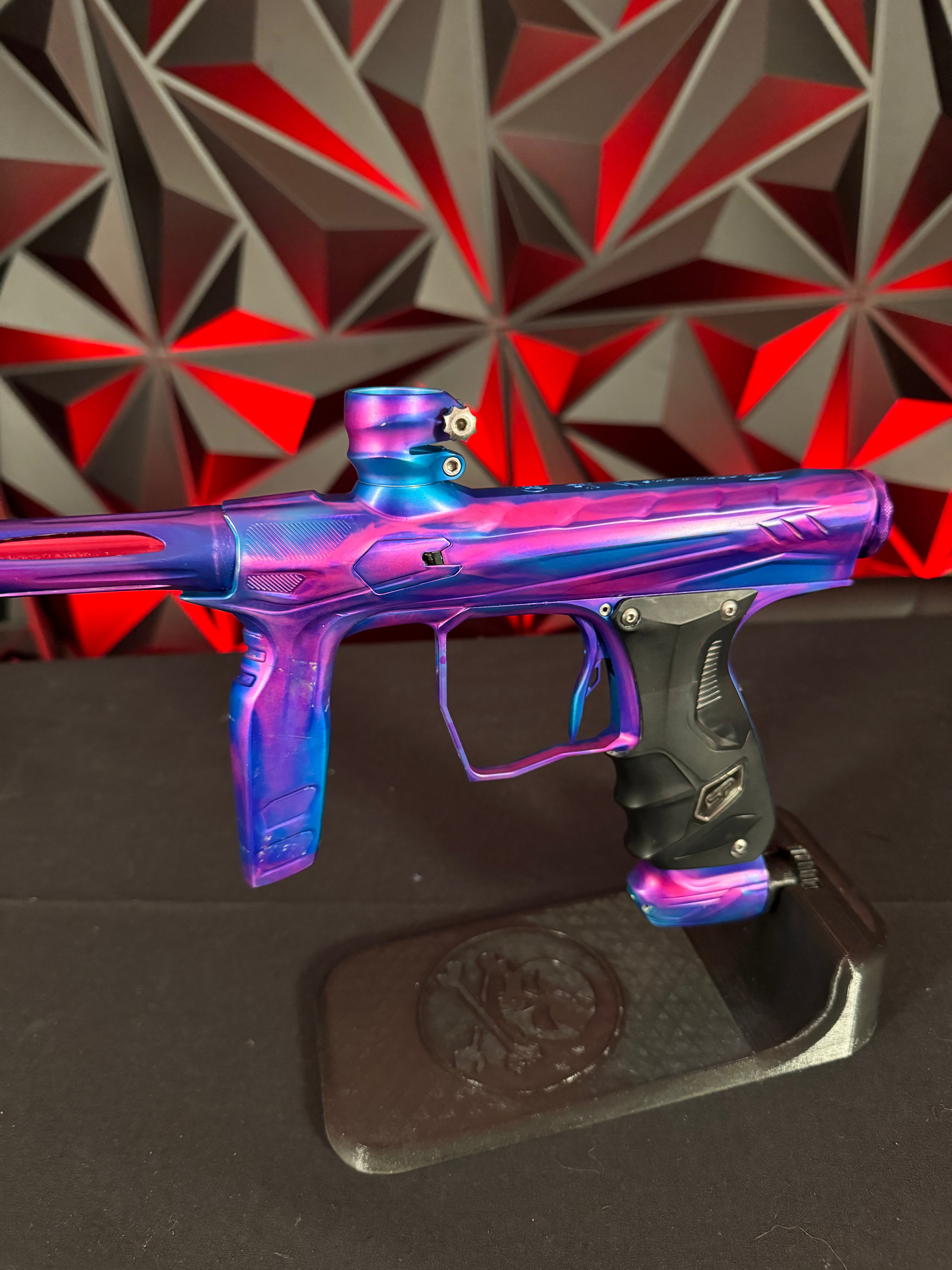 Used HK Army Shocker Amp Paintball Gun LE Wildberry Punishers Paintball