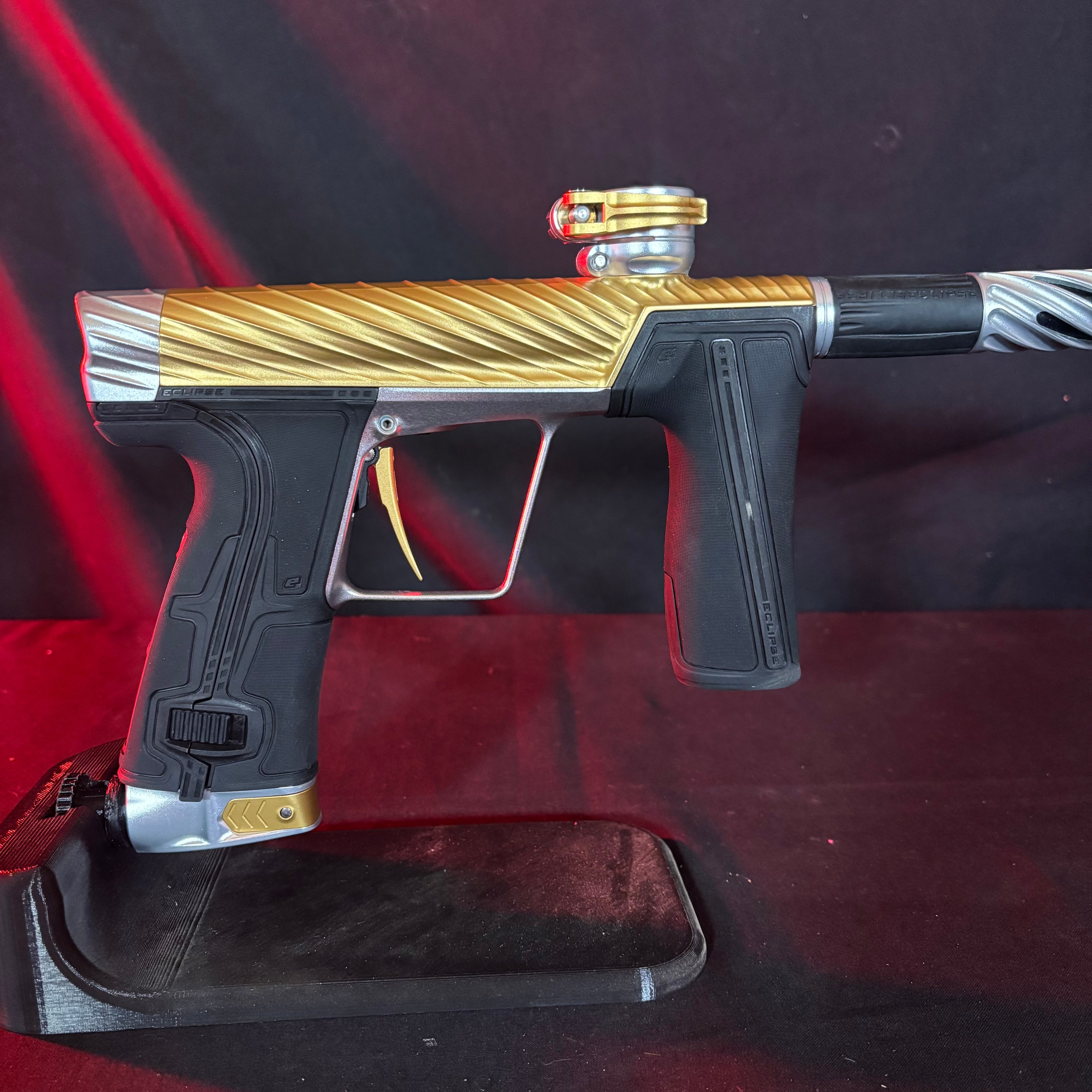 Used Planet Eclipse/Twister Geo R5 Paintball Marker - Gold/Silver